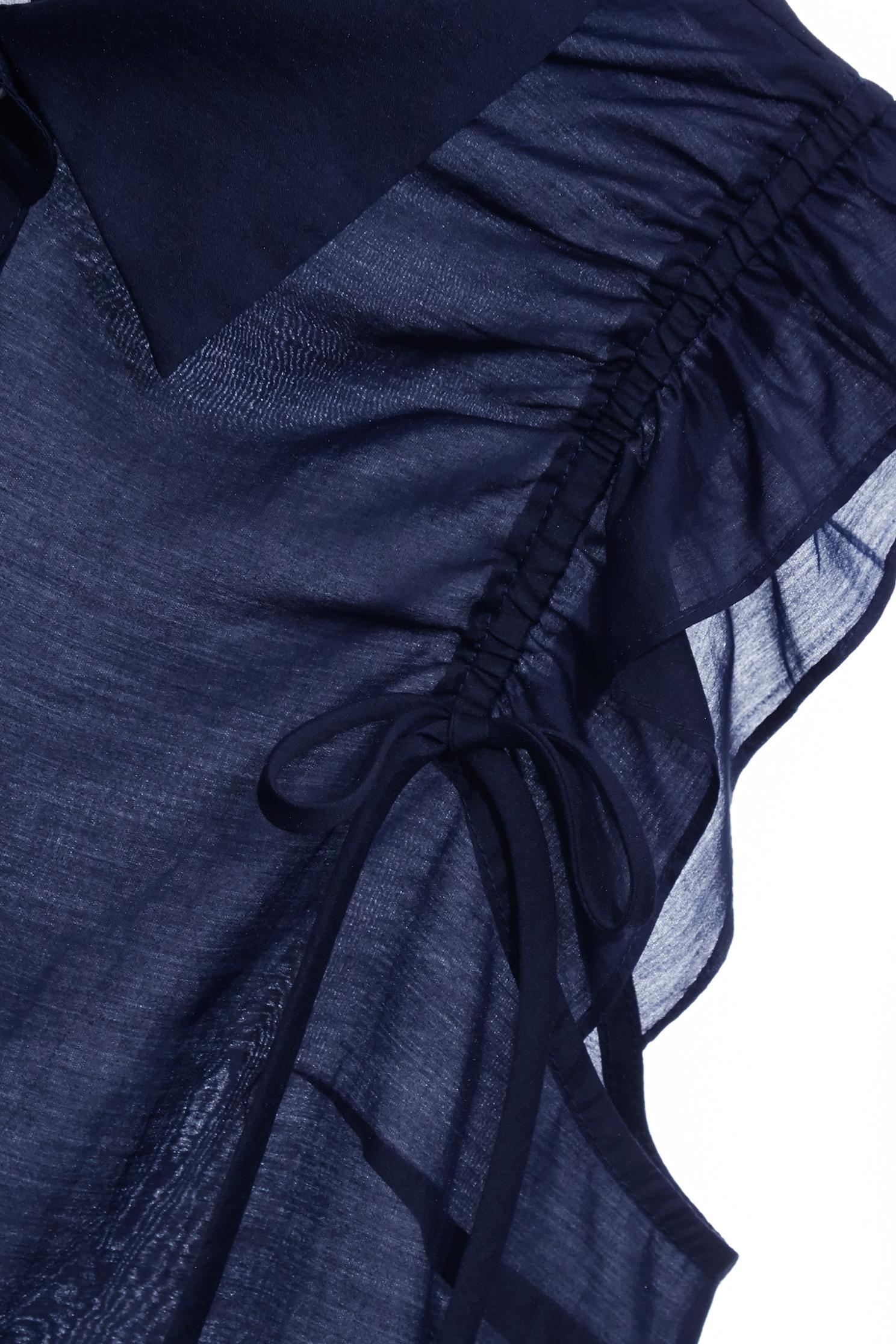 午夜藍綴蝴蝶結上衣午夜藍綴蝴蝶結上衣,上衣,人氣商品,春夏穿搭,無袖上衣,無袖背心,約會特輯,背心,荷葉,蝴蝶結