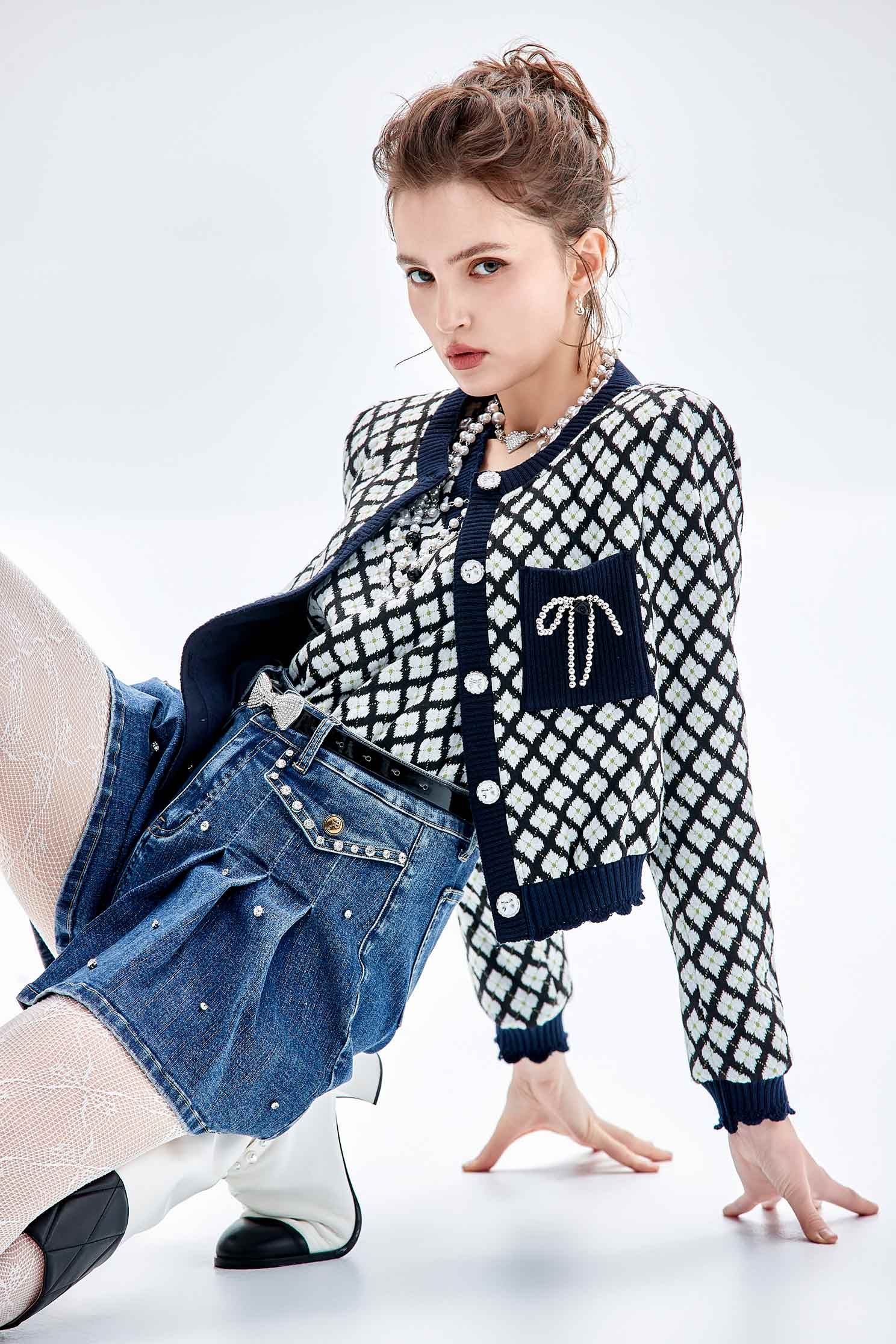 考究新復古褆花上衣考究新復古褆花上衣,一般背心,一般背心馬甲,上衣,人氣商品,小香風,格紋,秋冬穿搭,背心,花花世界