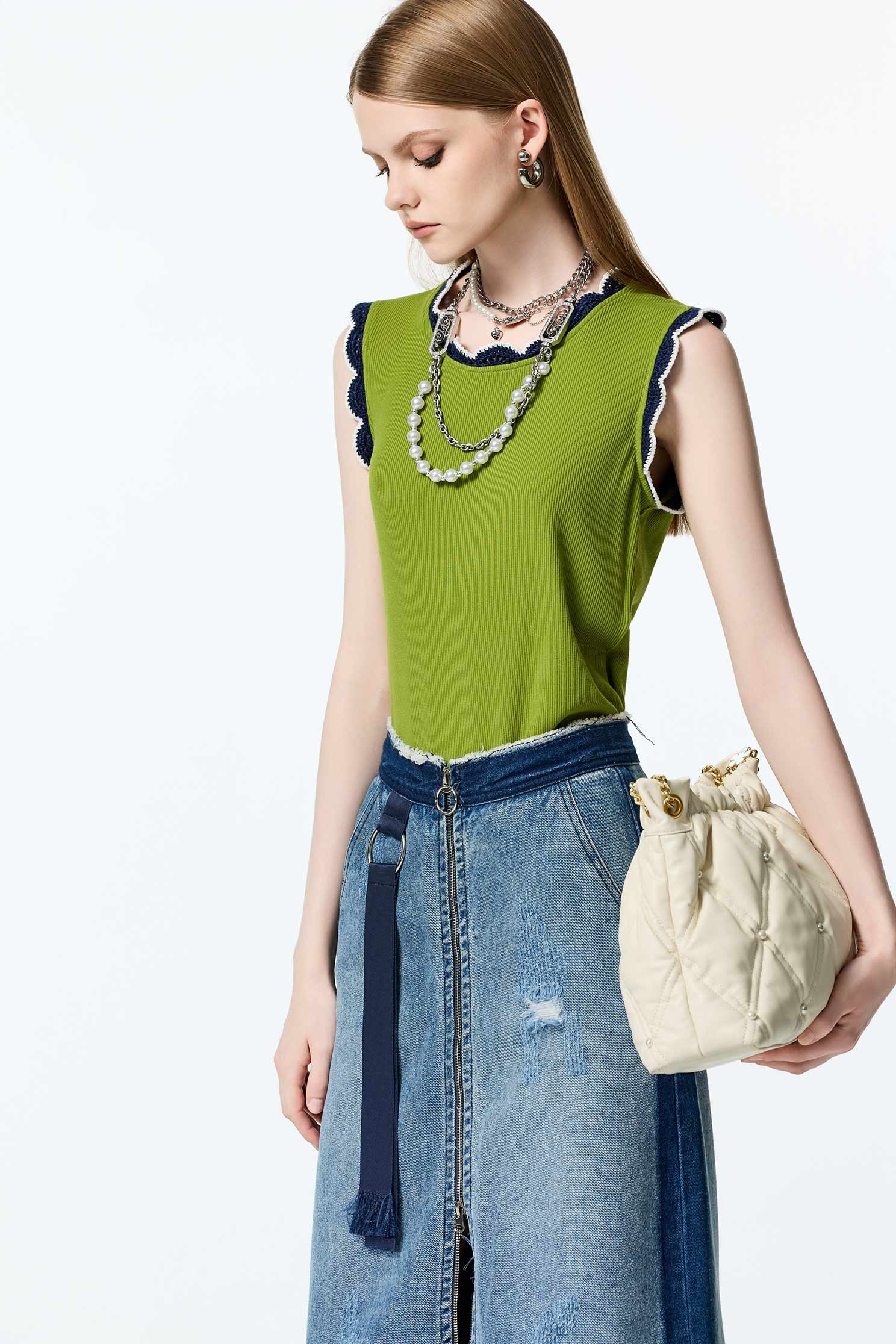 數字青檸色花辦邊背心數字青檸色花辦邊背心,一般背心,一般背心馬甲,上衣,秋冬穿搭,背心,針織,針織背心