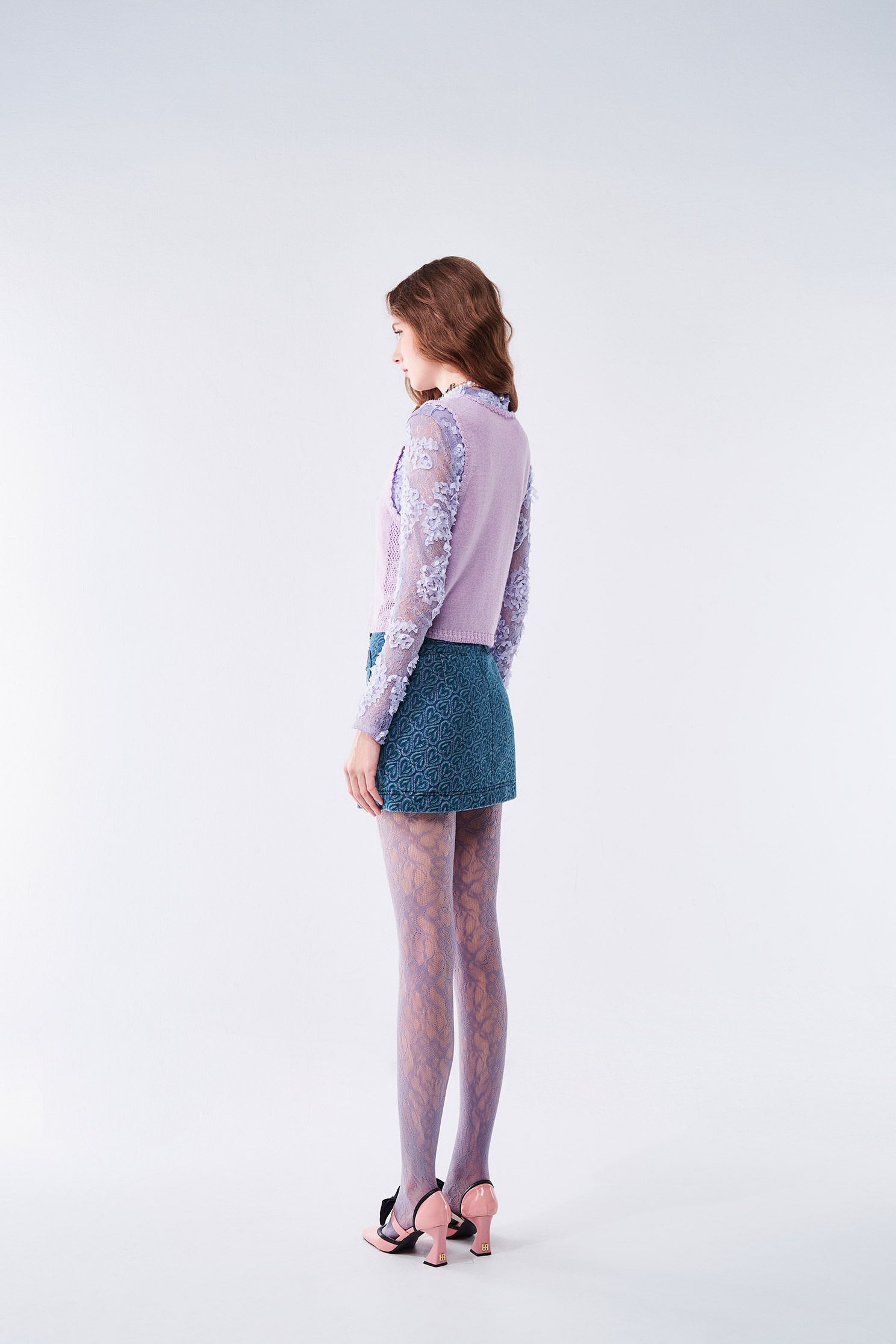 輕柔薰衣草色針織背心輕柔薰衣草色針織背心,一般背心,一般背心馬甲,上衣,秋冬穿搭,繡花,背心,花花世界,針織,針織背心