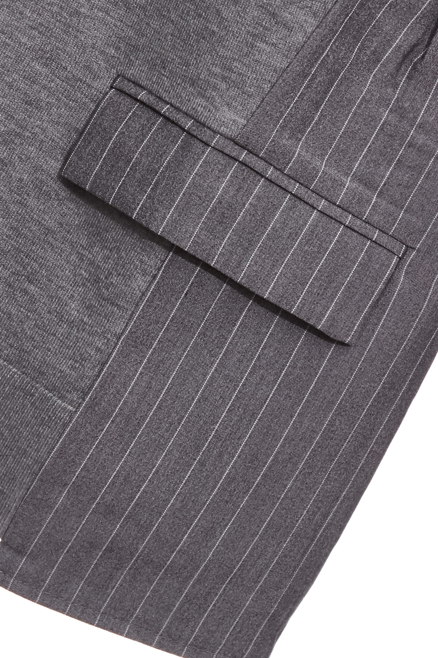 薄暮灰異材質拼接上衣薄暮灰異材質拼接上衣,一般背心,一般背心馬甲,上班OL穿搭,上衣,條紋,無袖背心,秋冬穿搭,背心,針織