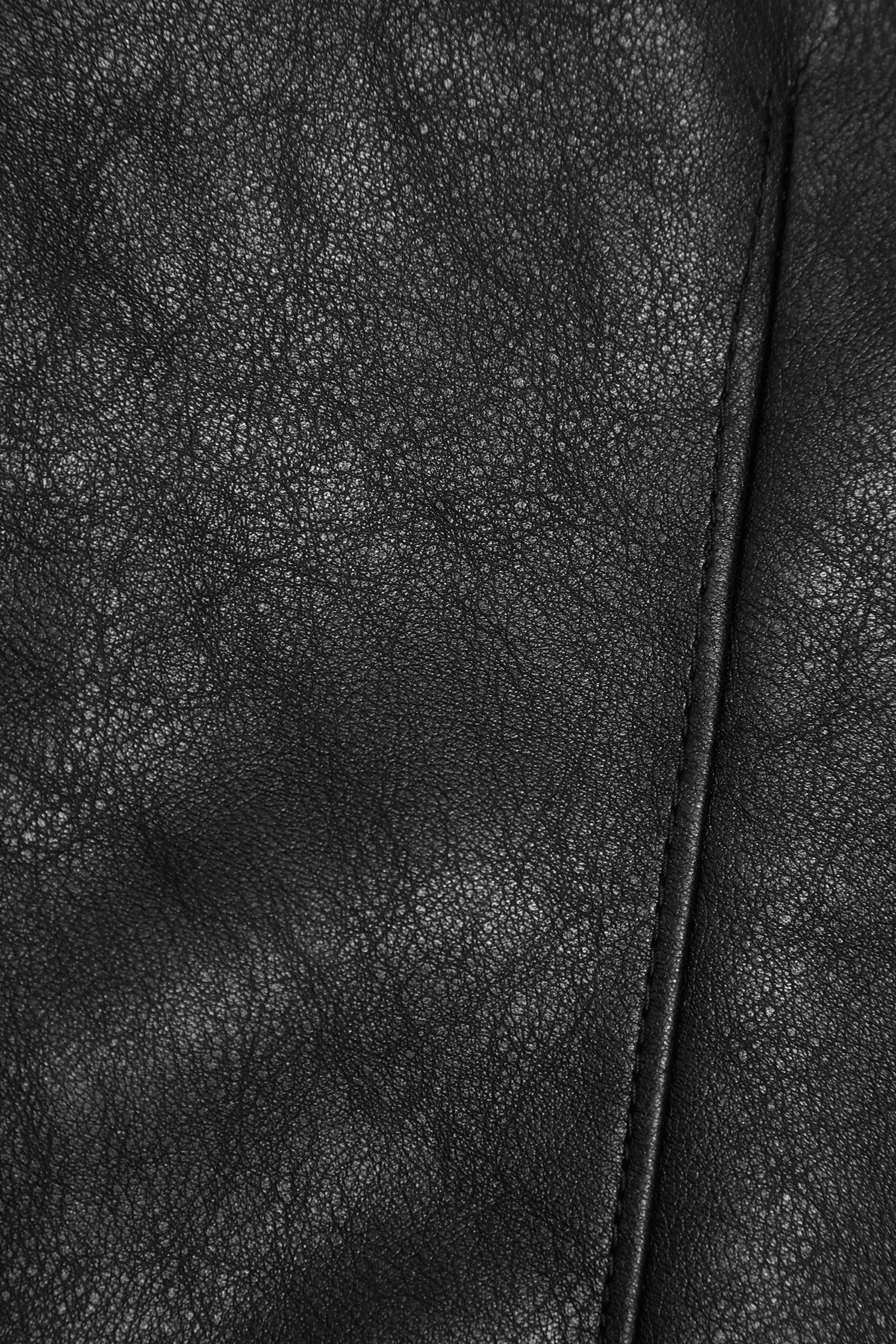 皮革合身西裝式背心皮革合身西裝式背心,一般背心,一般背心馬甲,上班OL穿搭,時髦成套搭配,皮革,秋冬穿搭,背心