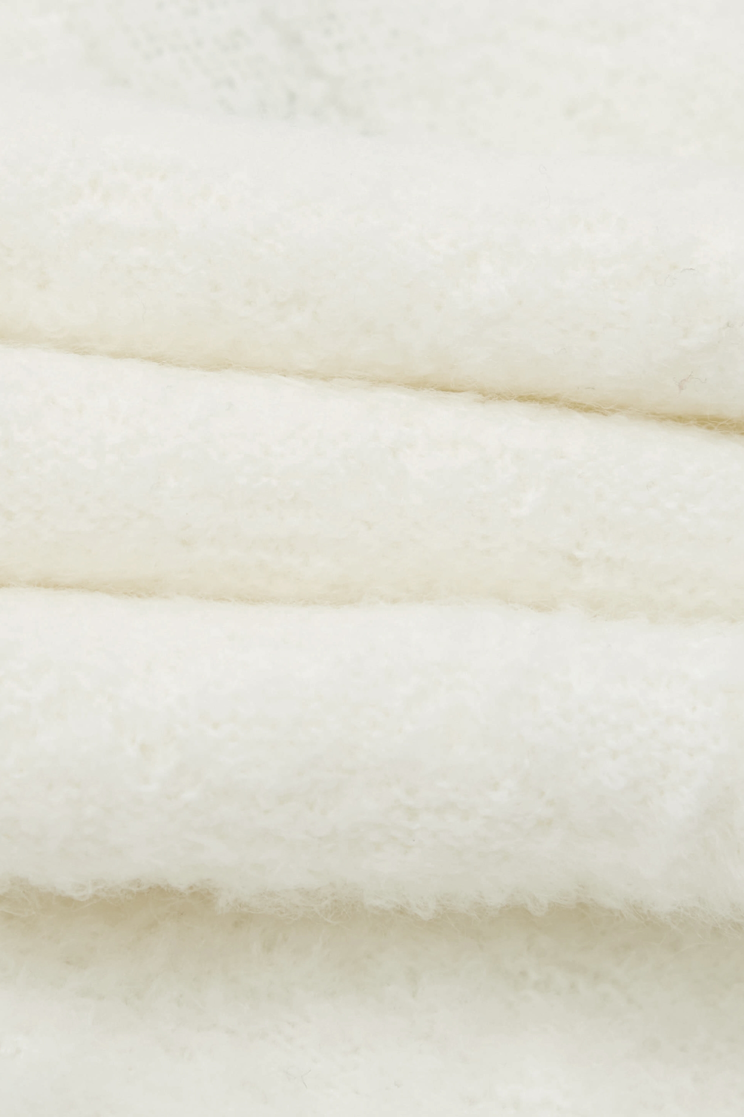 小香風配色邊針織背心小香風配色邊針織背心,一般背心,一般背心馬甲,刺繡,小香風,白色背心,秋冬穿搭,背心,針織,針織背心