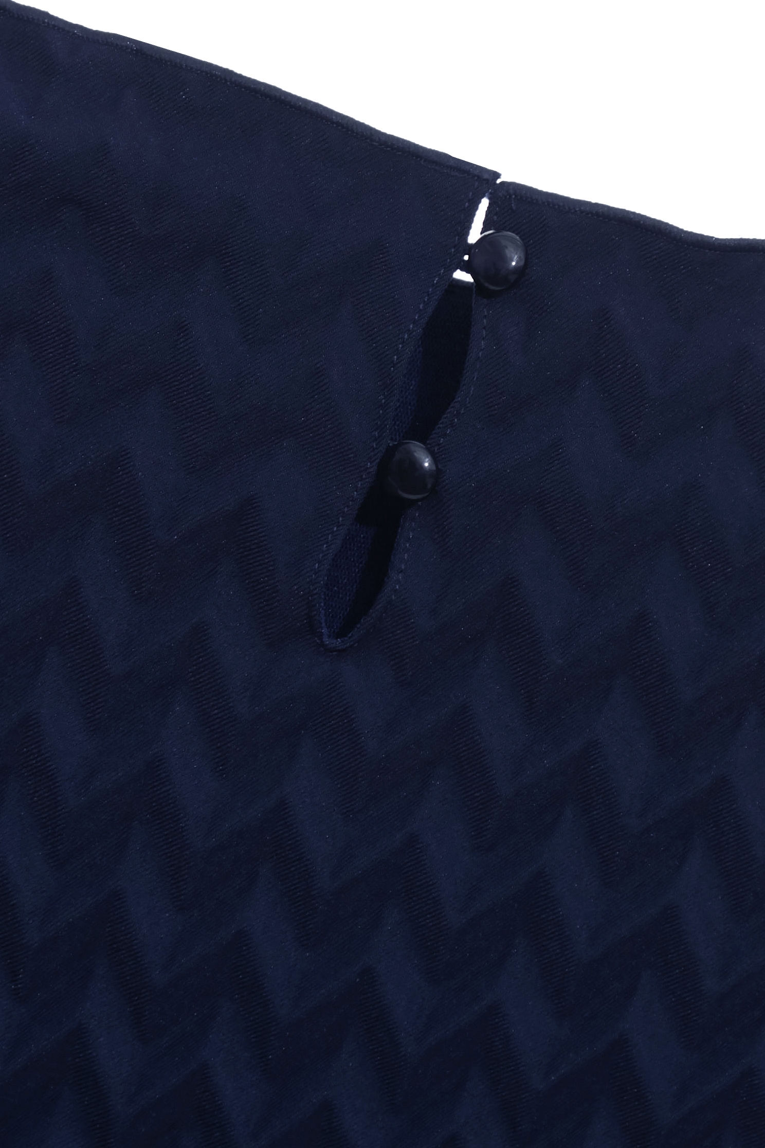 濃厚靛藍立體壓摺上衣濃厚靛藍立體壓摺上衣,上班OL穿搭,上衣,時髦成套搭配,無袖背心,秋冬穿搭,約會特輯,背心