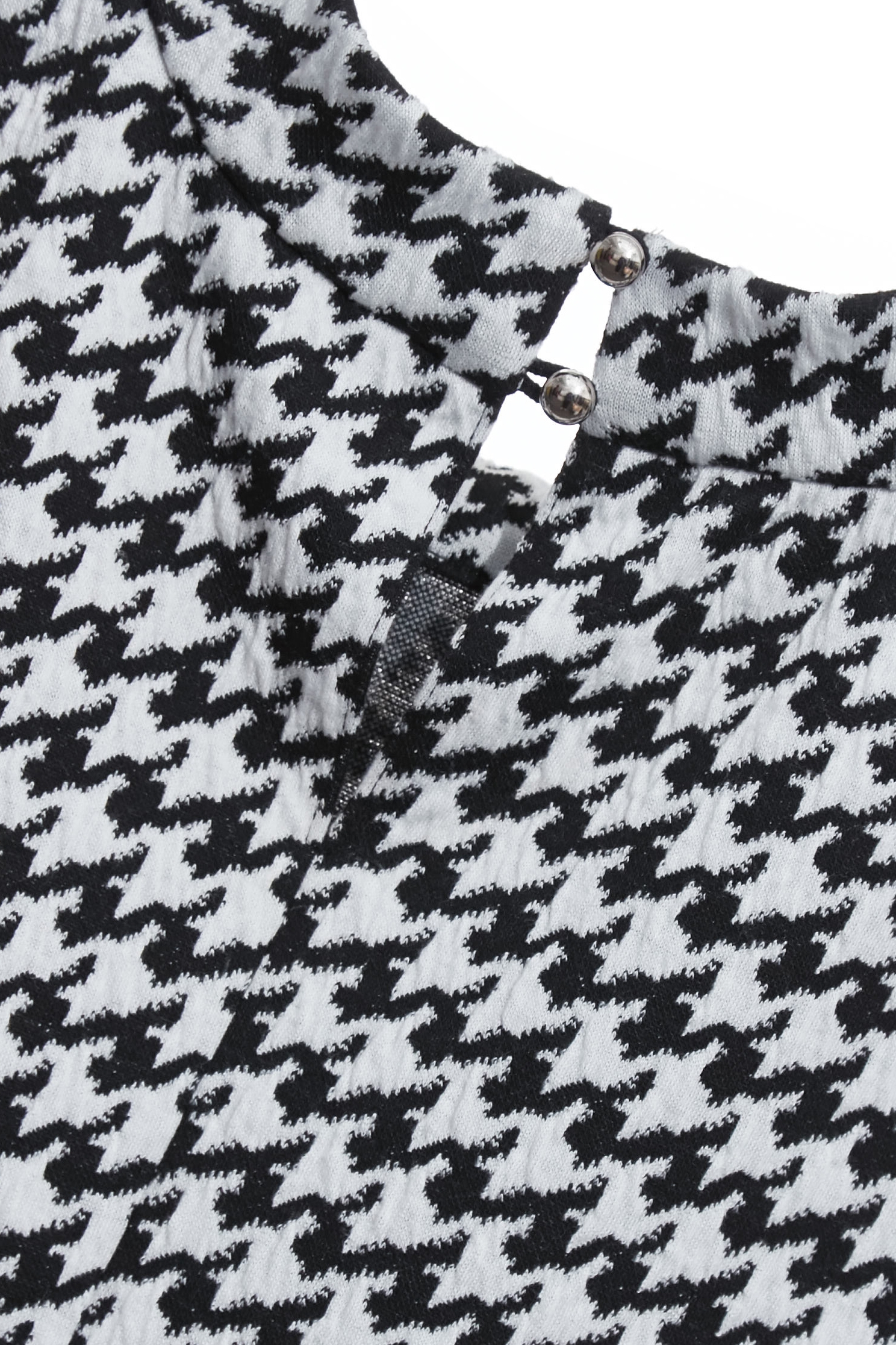 黑白千鳥格小高領背心單品黑白千鳥格小高領背心單品,一般背心,一般背心馬甲,上班OL穿搭,時髦成套搭配,無袖背心,秋冬穿搭,背心