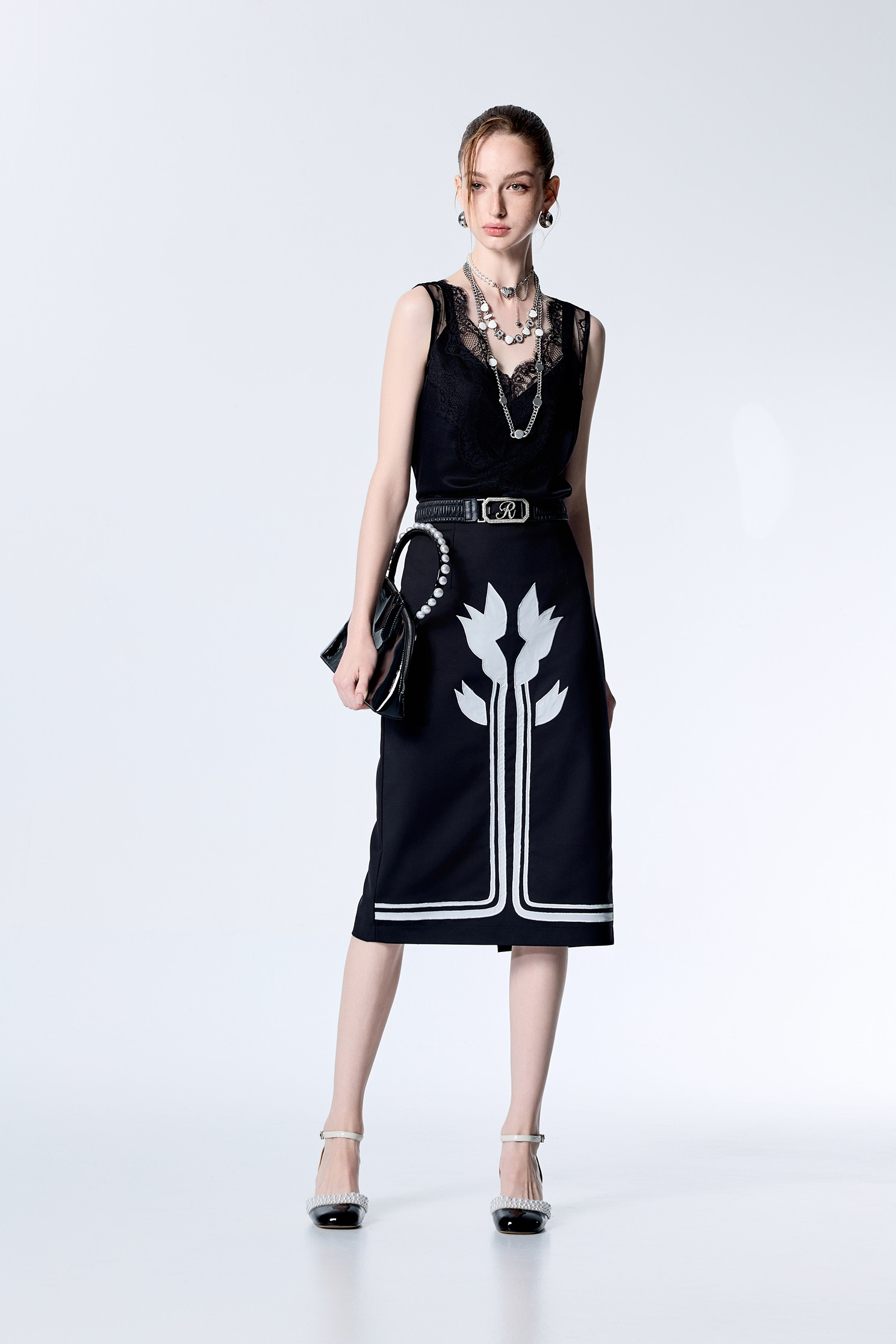 睫毛蕾絲紗典無袖背心睫毛蕾絲紗典無袖背心,一般背心,一般背心馬甲,人氣商品,春夏穿搭,無袖背心,背心,蕾絲,蕾絲上衣,蕾絲背心