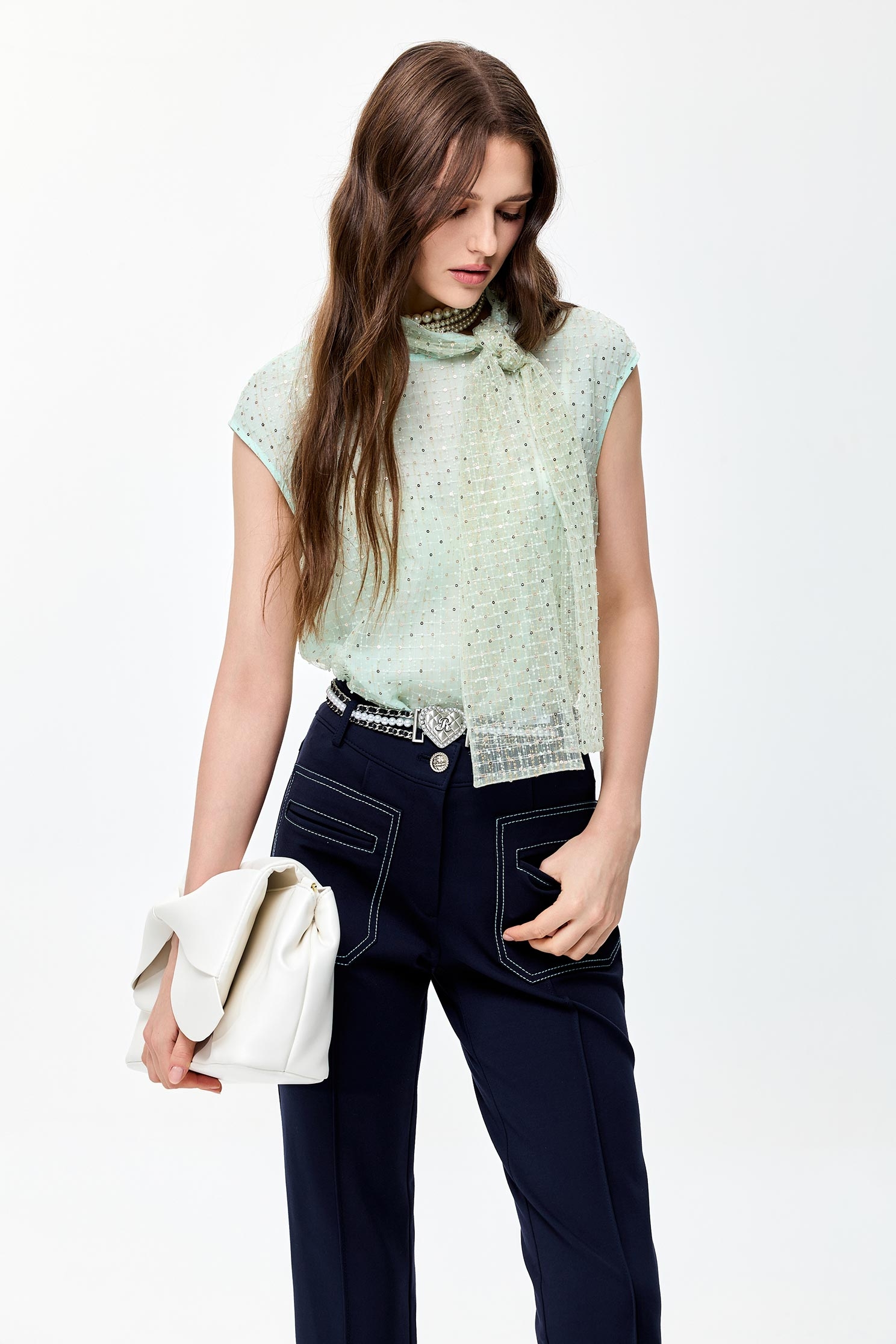 閃亮冰綠色綁結上衣閃亮冰綠色綁結上衣,一般背心,一般背心馬甲,上衣,春夏穿搭,無袖背心,網紗,背心,透膚上衣