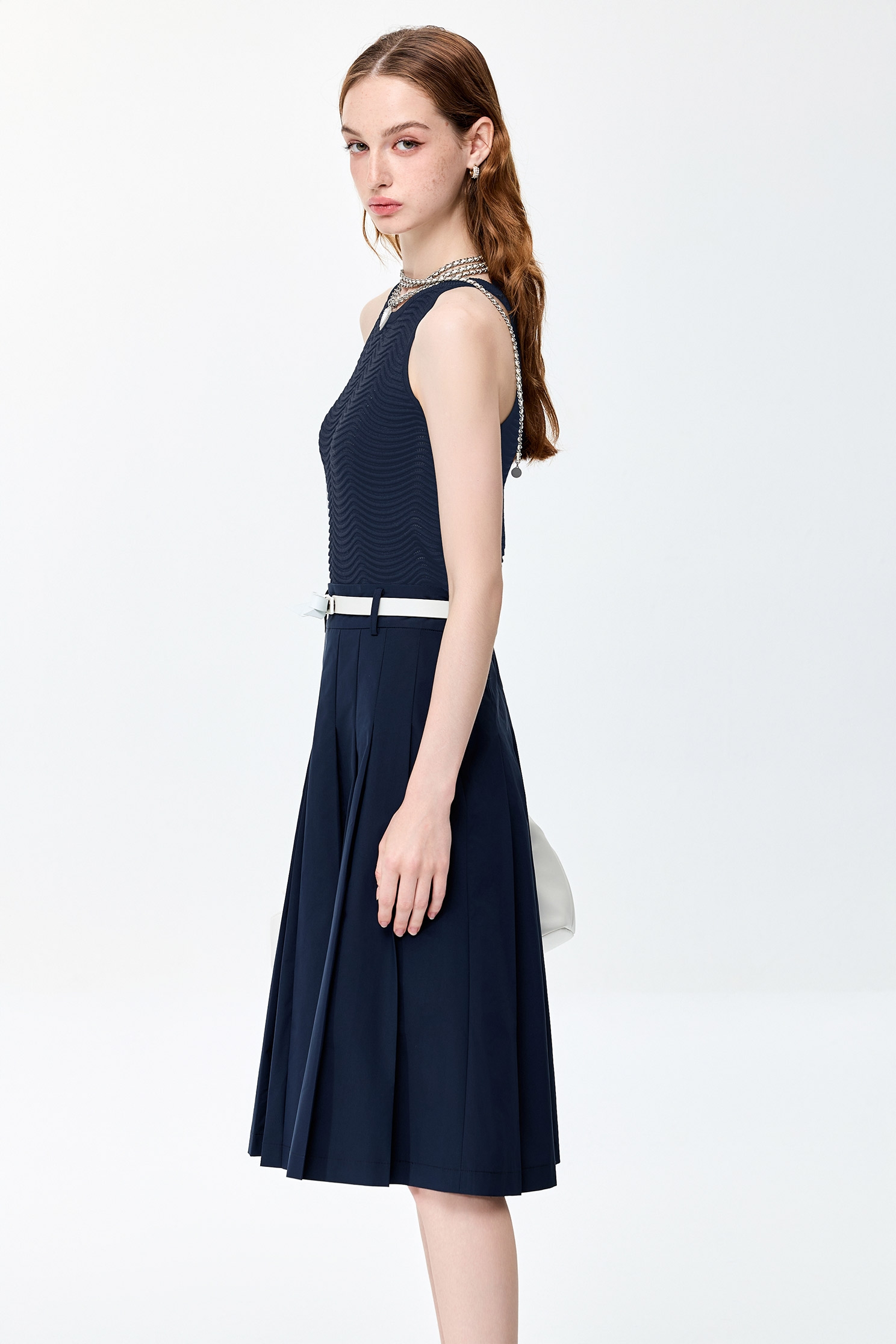 立體波紋針織背心立體波紋針織背心,一般背心,一般背心馬甲,春夏穿搭,約會特輯,背心,輕奢度假,輕奢渡假,針織,針織背心