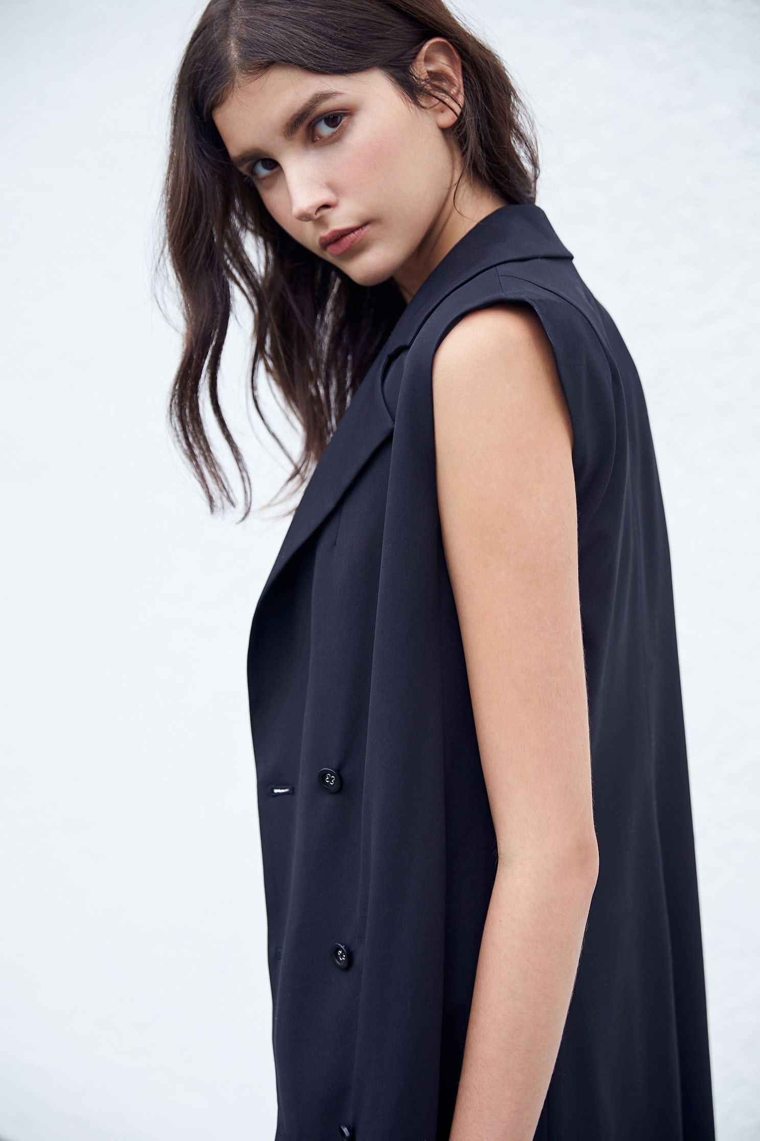 Classic double-breasted trench coat,outerwear,vest,vest,windbreaker,blackvest