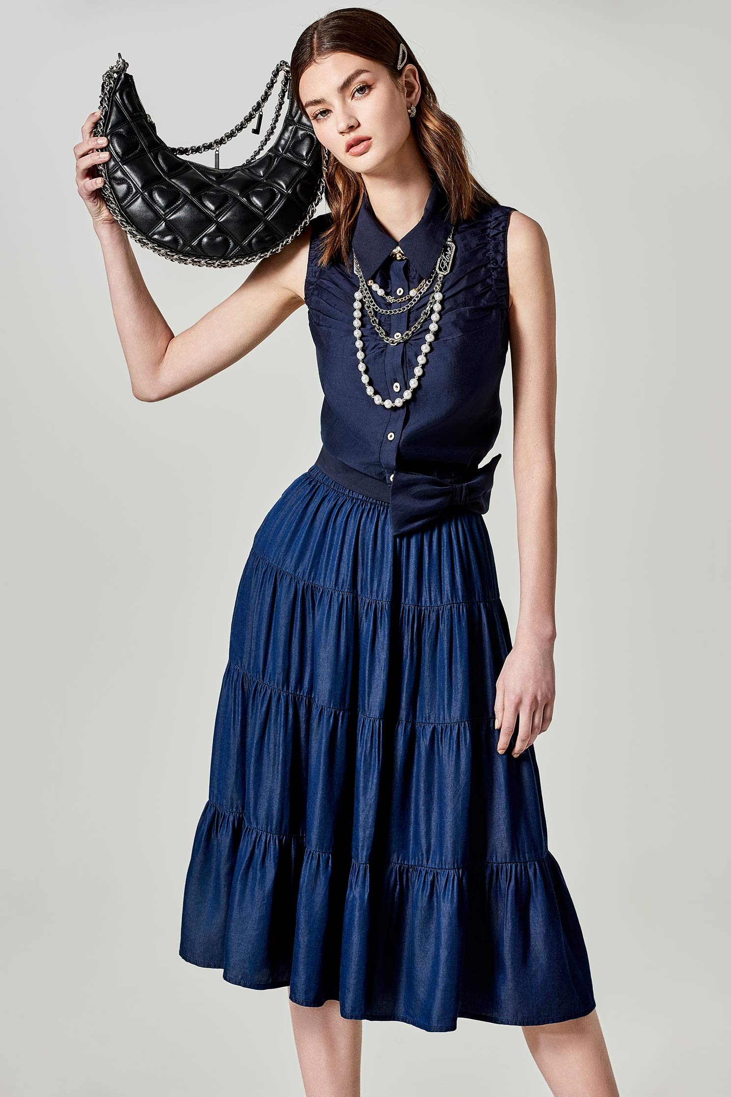 宇宙太空藍絲棉上衣宇宙太空藍絲棉上衣,一般背心,一般背心馬甲,上衣,春夏穿搭,背心