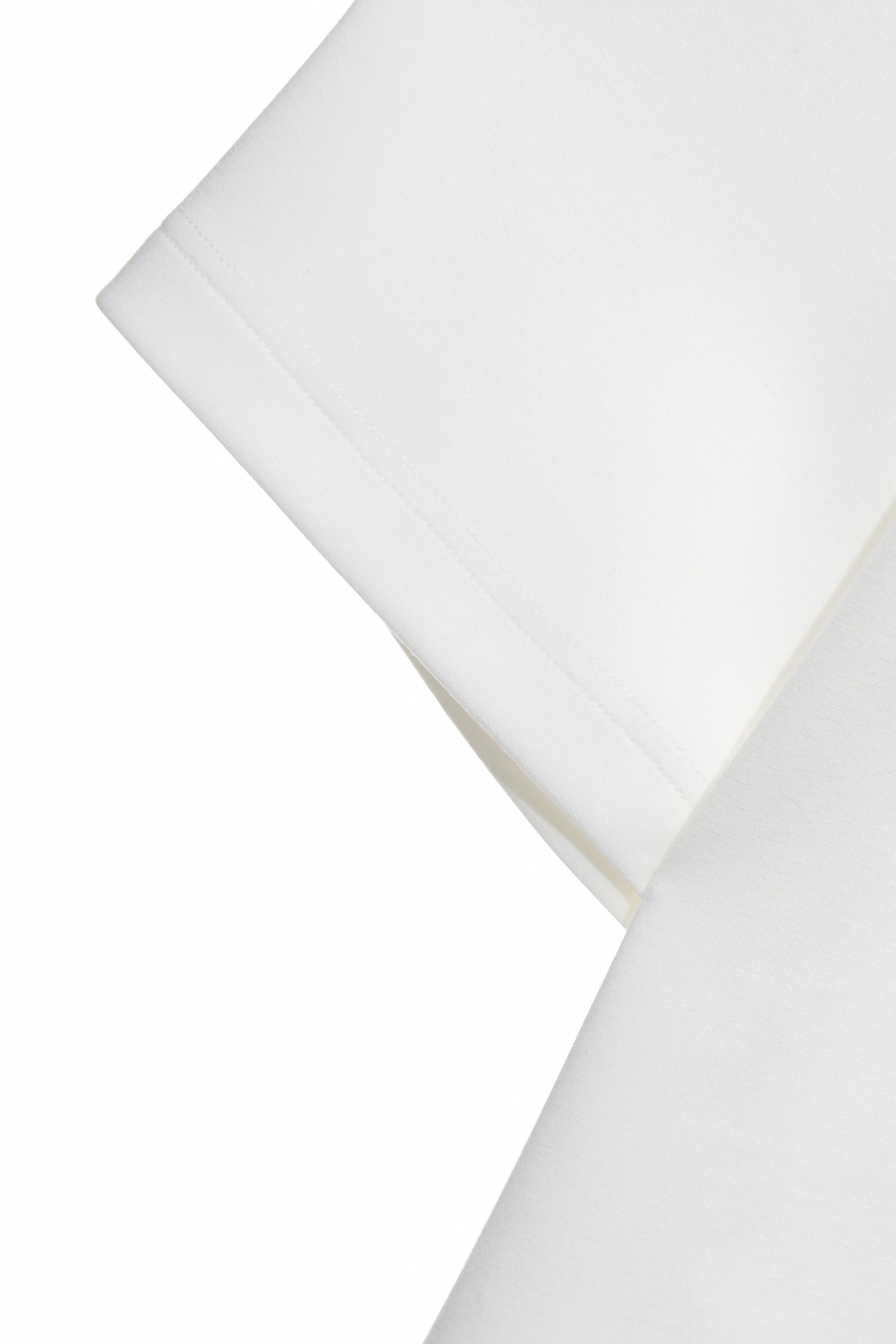 花卉貼布刺繡Ｔ恤上衣花卉貼布刺繡Ｔ恤上衣,上衣,人氣商品,刺繡,春夏穿搭,白色上衣