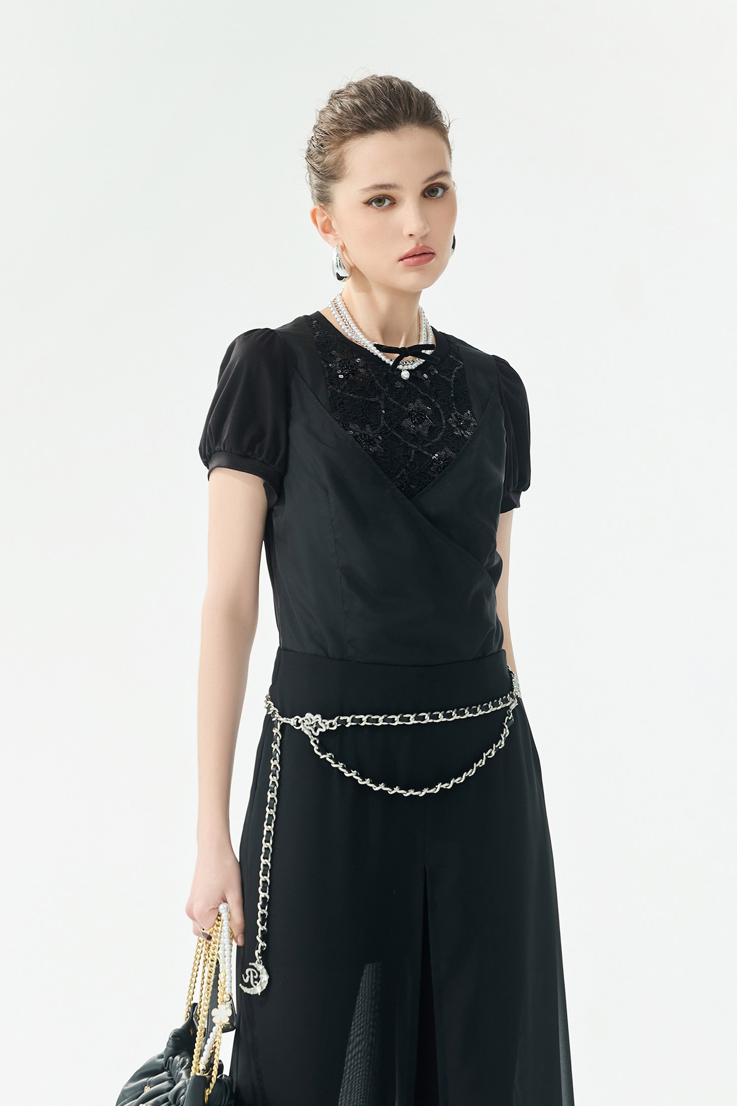 異材拼接交叉式變化上衣異材拼接交叉式變化上衣,上衣,春夏穿搭,黑色上衣