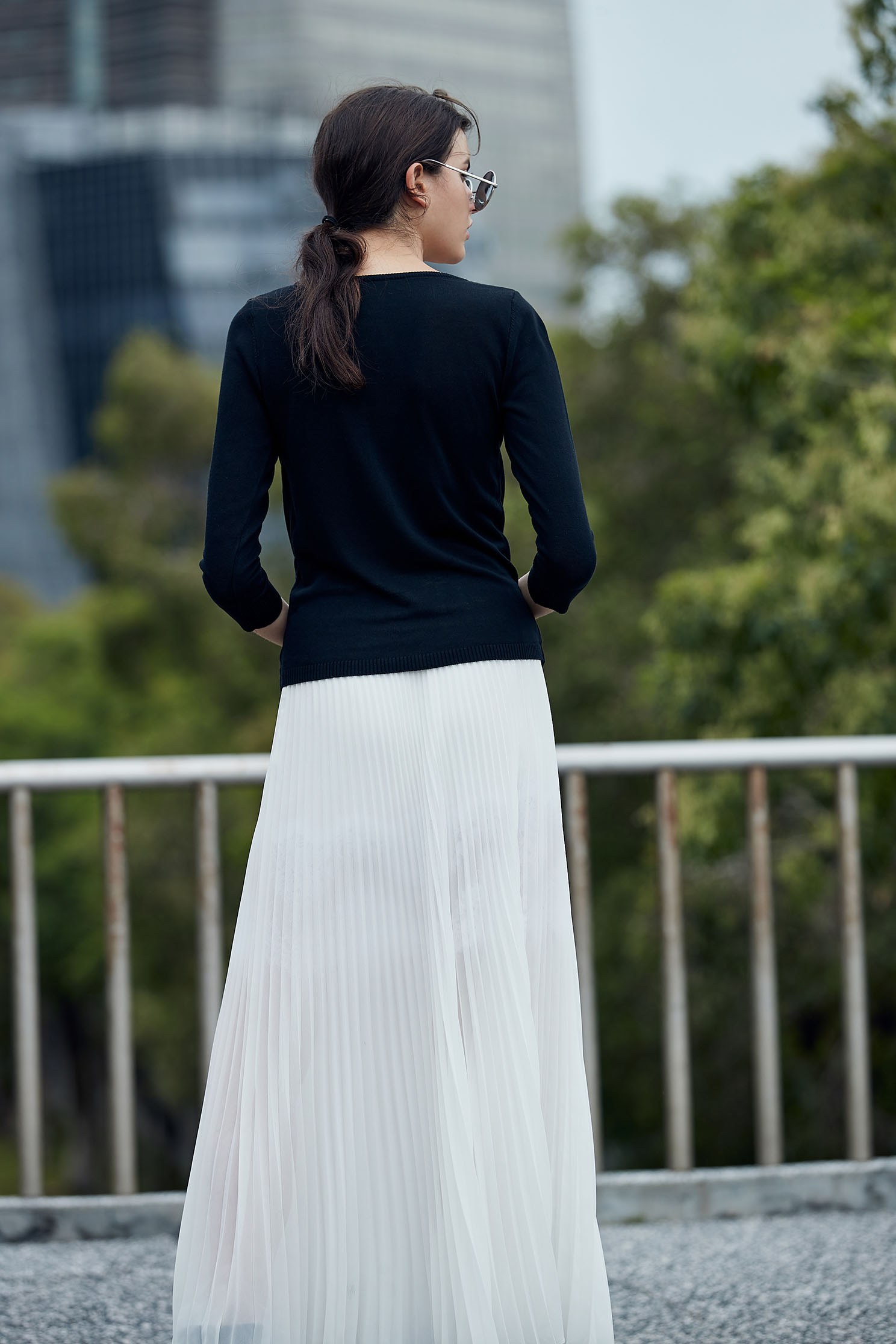 Fake two-piece cropped sleeve top
