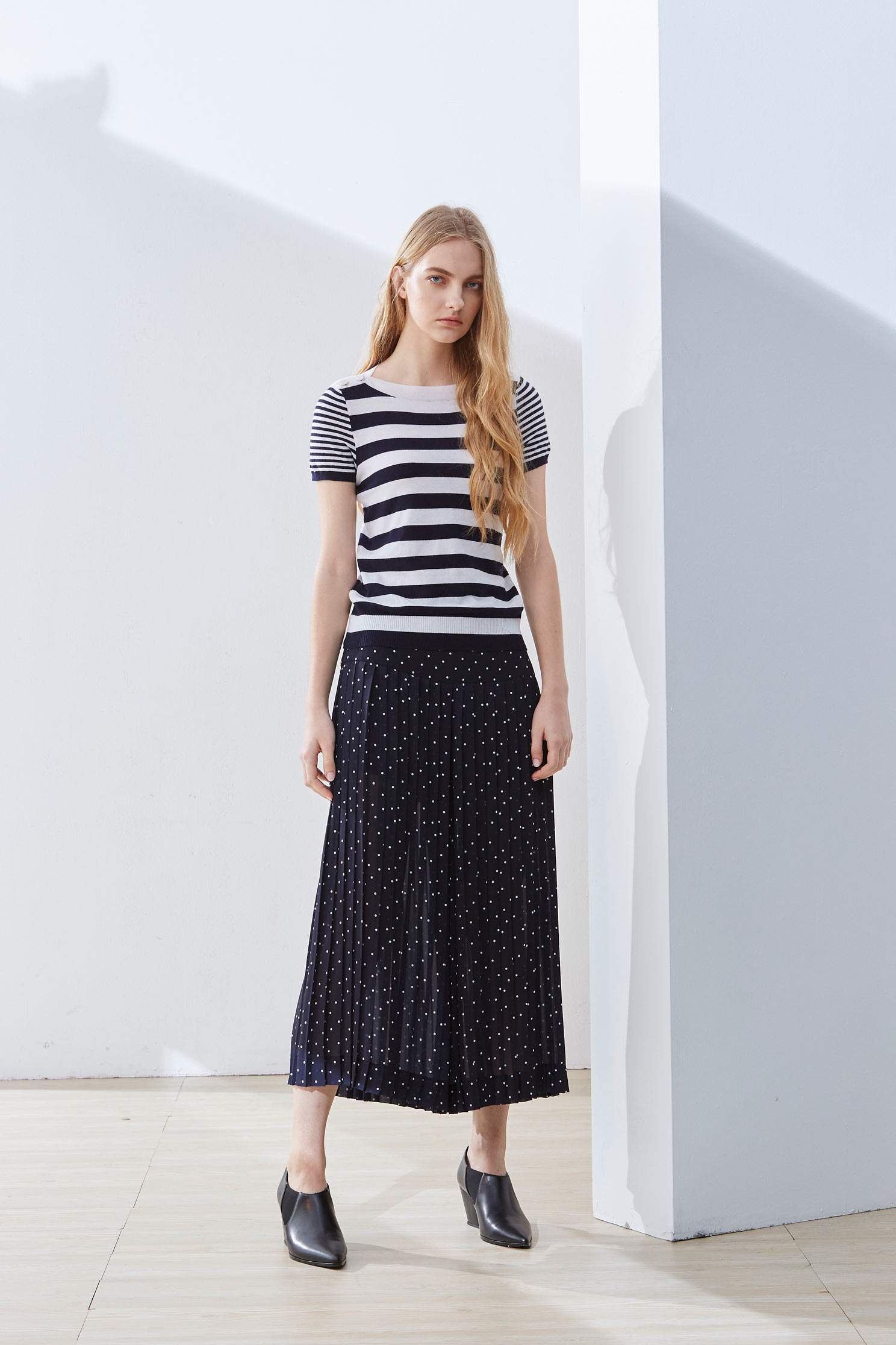 Striped stitching top,top,shortsleevetop