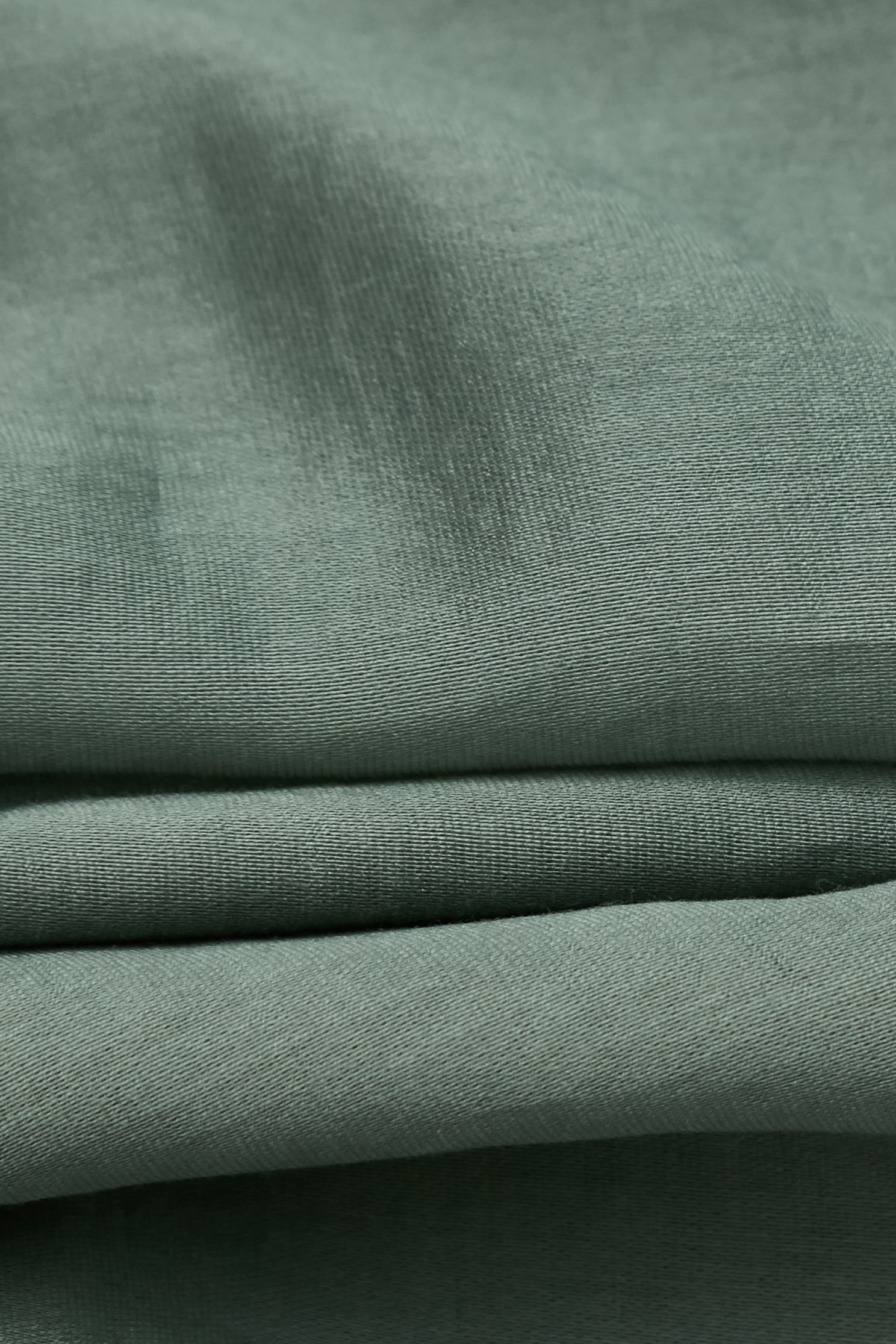 高山綠坑條拉鍊短袖上衣高山綠坑條拉鍊短袖上衣,上衣,春夏穿搭,短袖上衣,約會特輯,繡花,針織,針織上衣