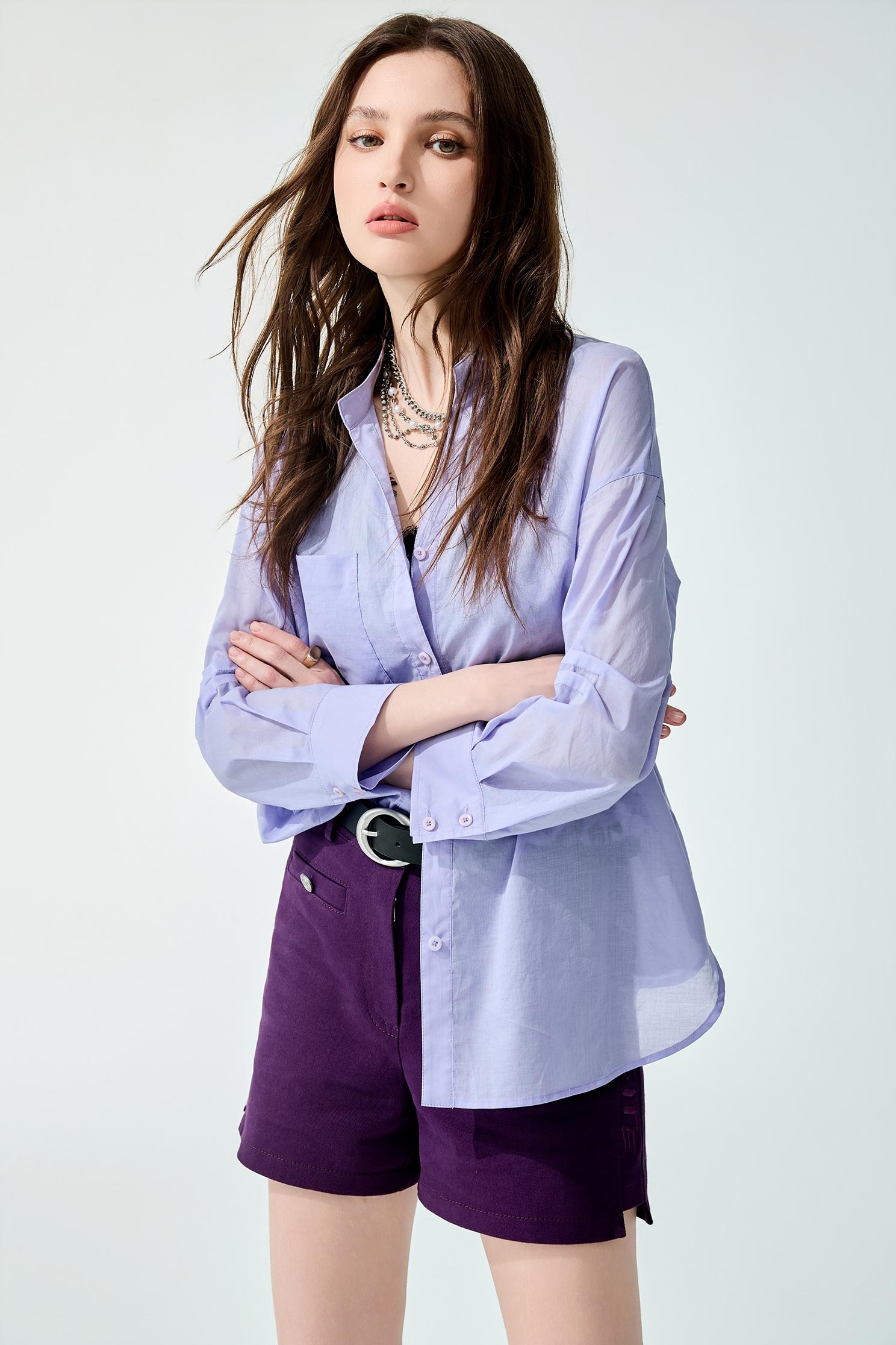 柔紫色襯衫式上衣柔紫色襯衫式上衣,上衣,刺繡,春夏穿搭