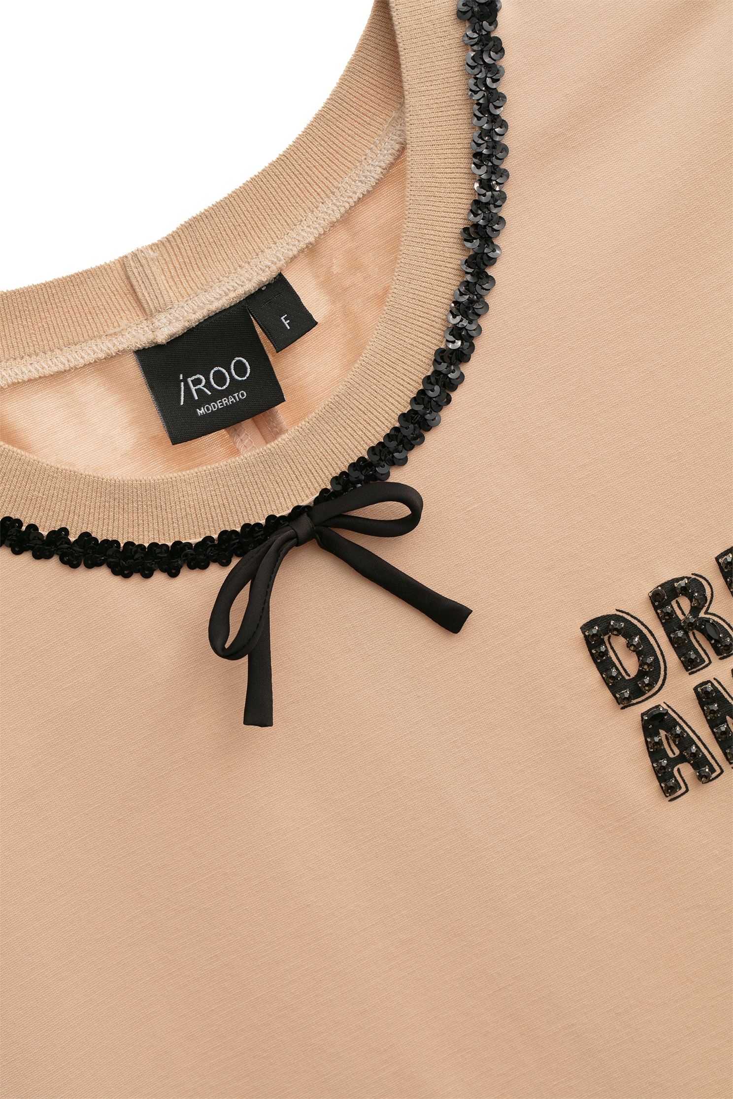 奶油布丁色縫鑽精緻T恤奶油布丁色縫鑽精緻T恤,T恤,上衣,人氣商品,秋冬穿搭,蝴蝶結