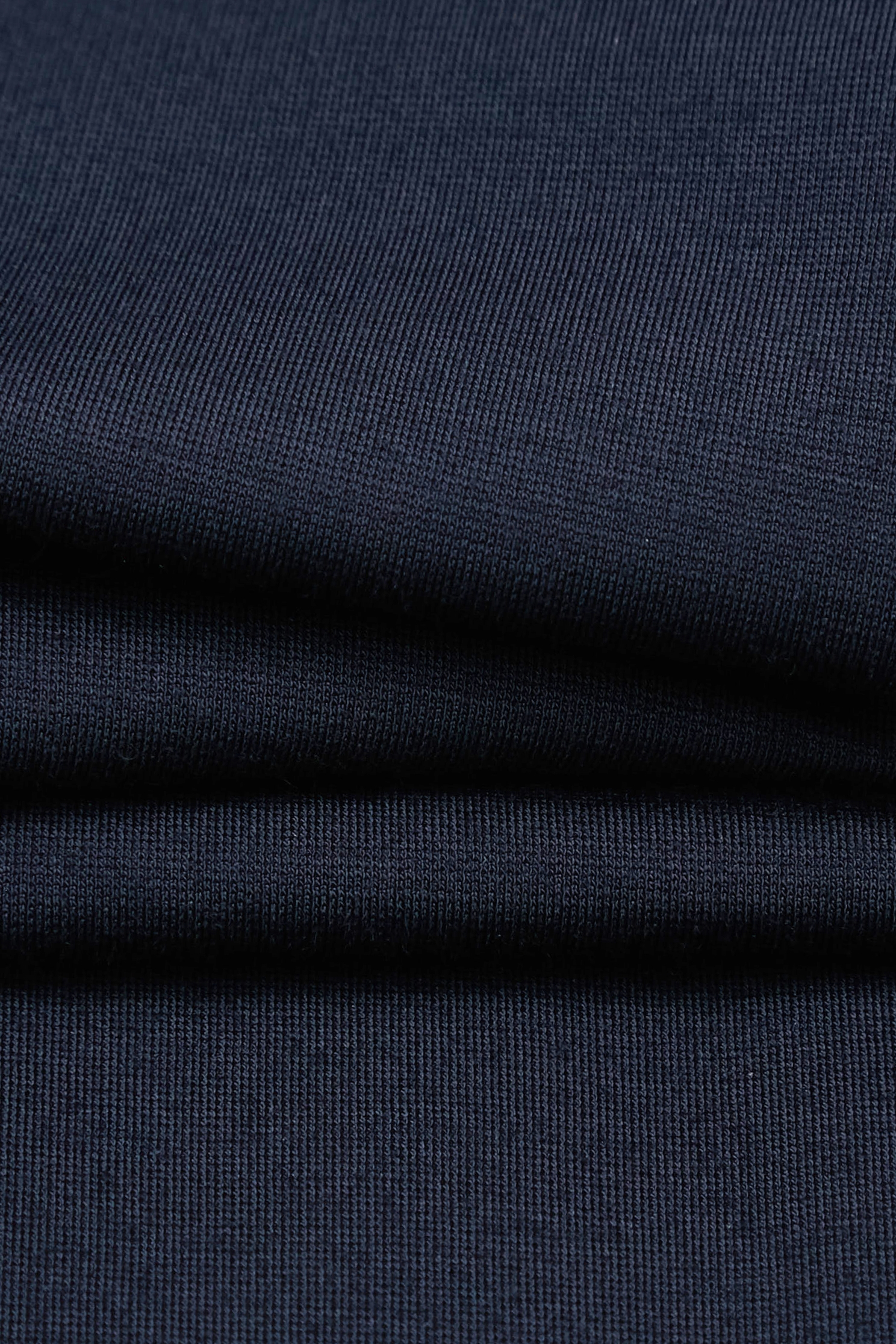 海洋洞穴色刺繡邊上衣海洋洞穴色刺繡邊上衣,上衣,人氣商品,刺繡,春夏穿搭,約會特輯