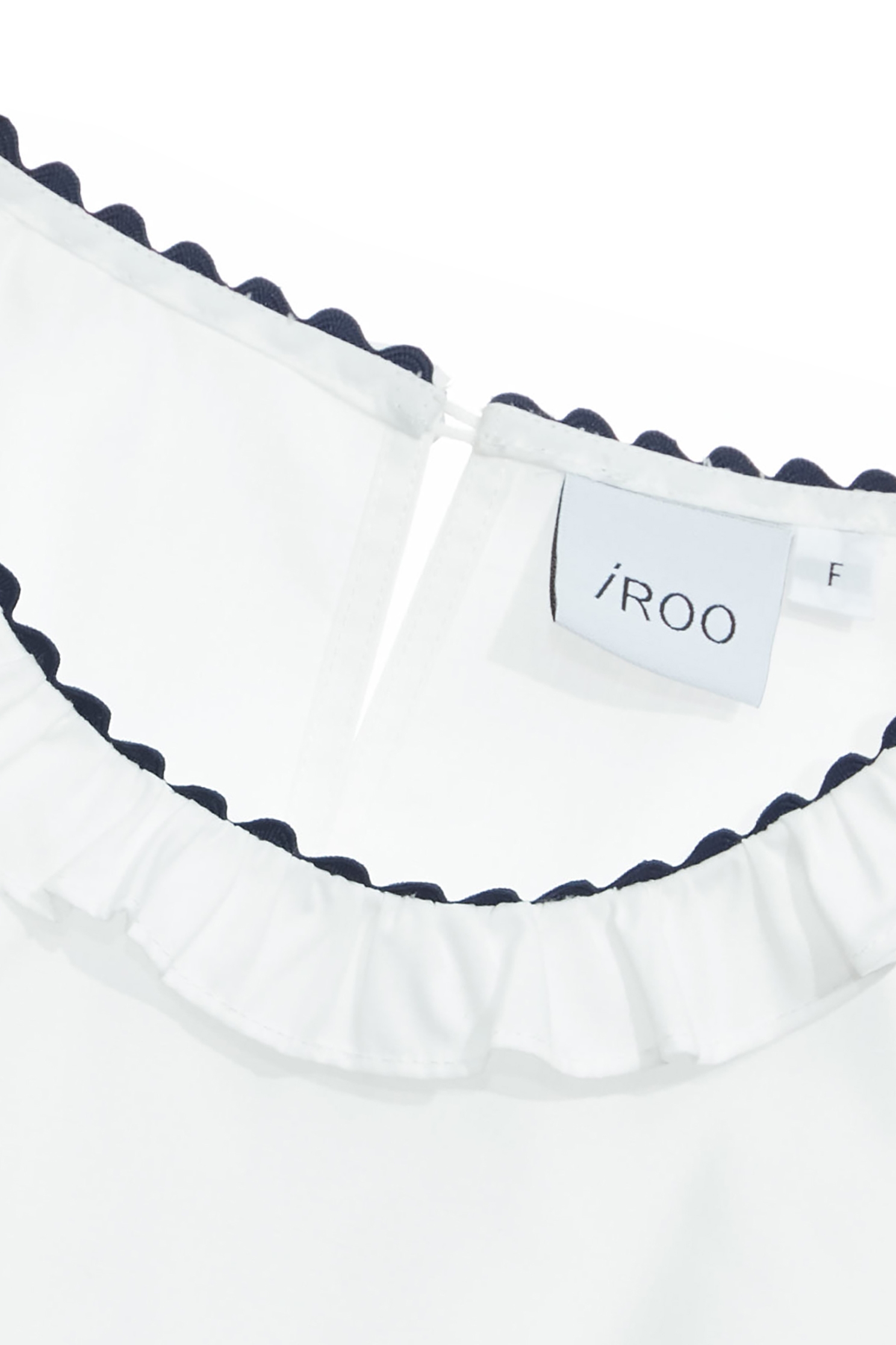 海洋洞穴色織帶飾邊上衣海洋洞穴色織帶飾邊上衣,上班OL穿搭,上衣,人氣商品,春夏穿搭,約會特輯