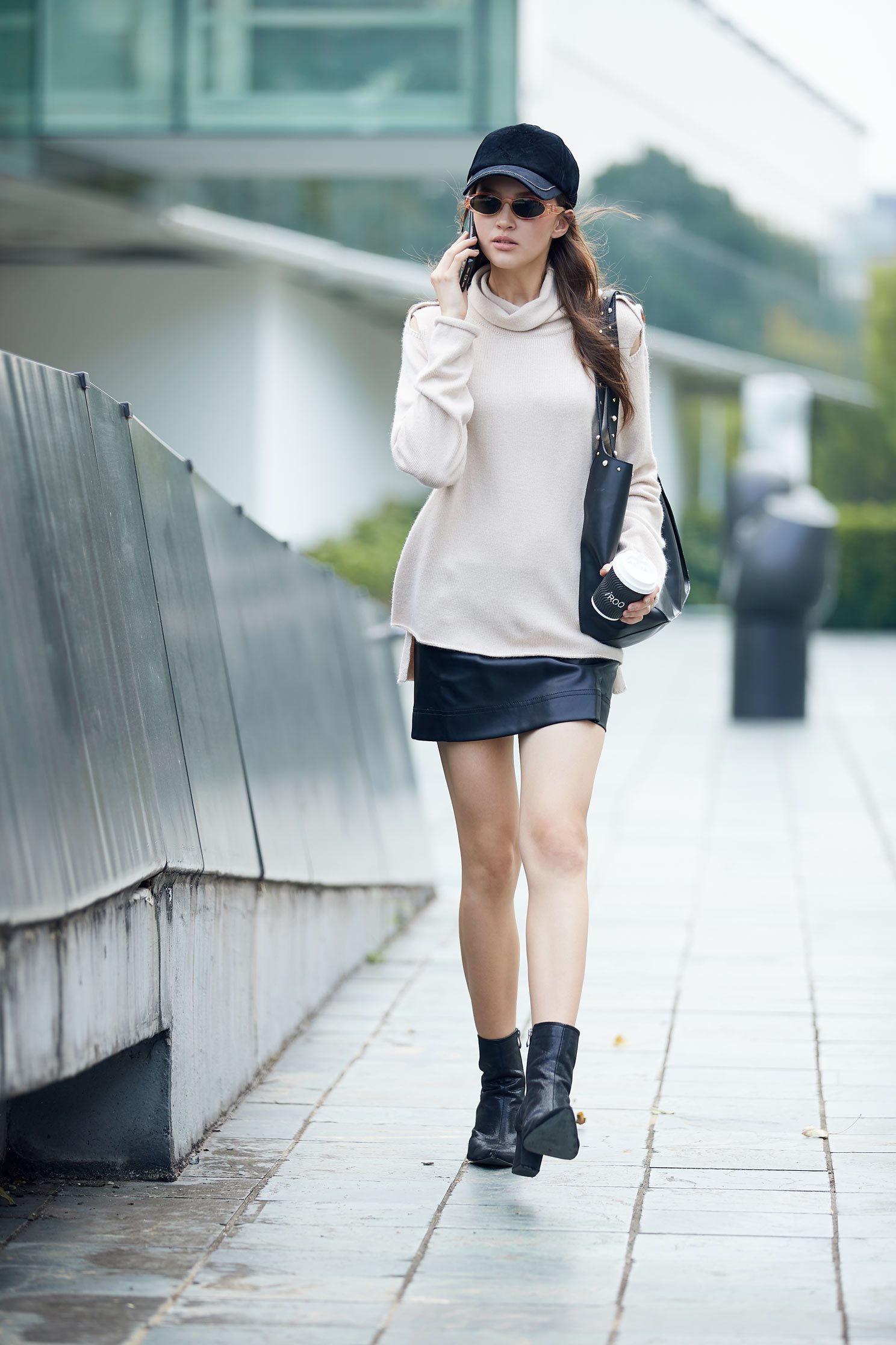 high neck knit sweater,knitting,knittedtop,knittedtop,longsleevetop