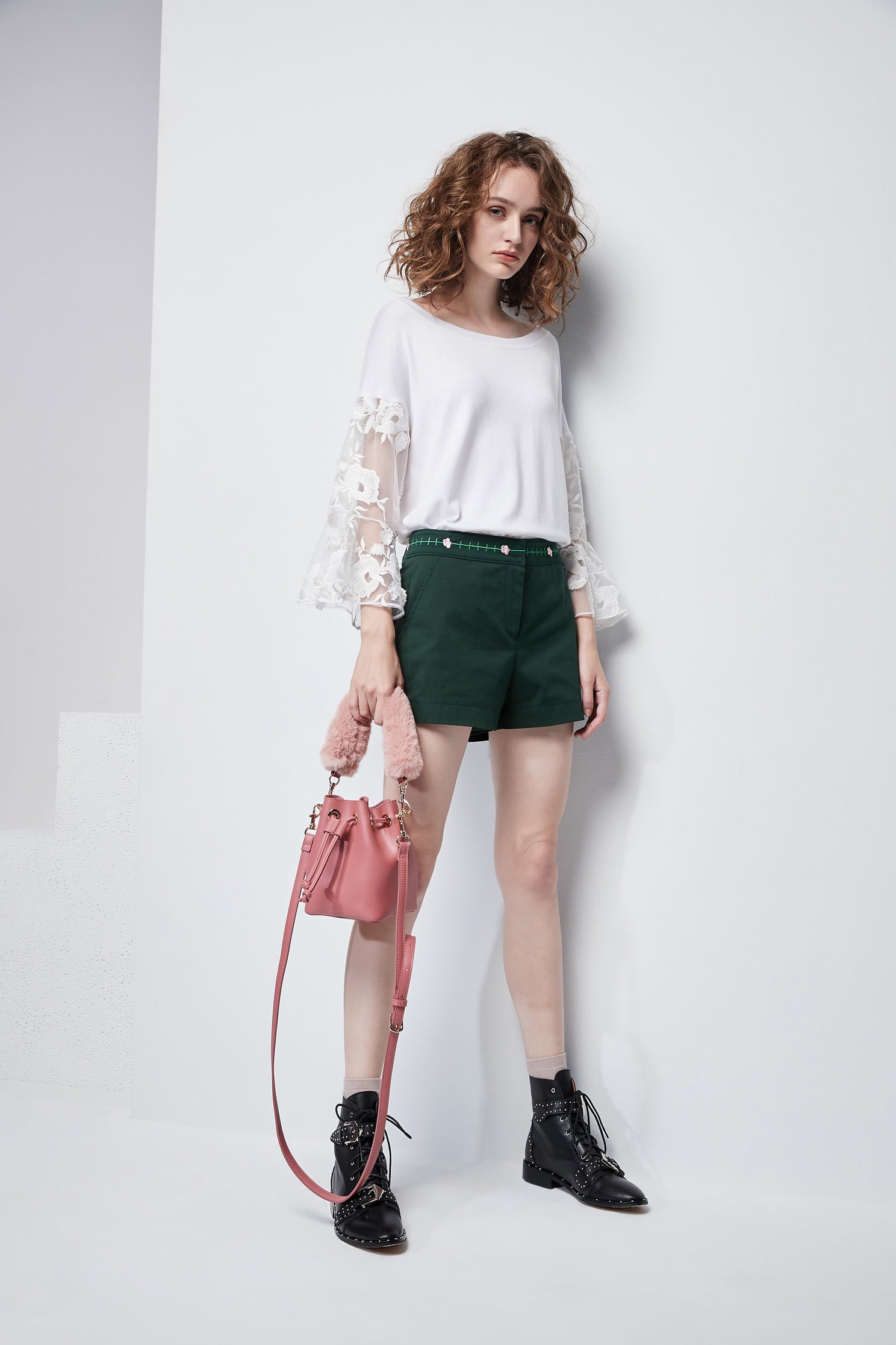 Mixed lace shirts,top,whitetop,lace,lacedtop,see-throughtop,knitting,knittedtop,knittedtop,longsleevetop,girlfriendsspringtour