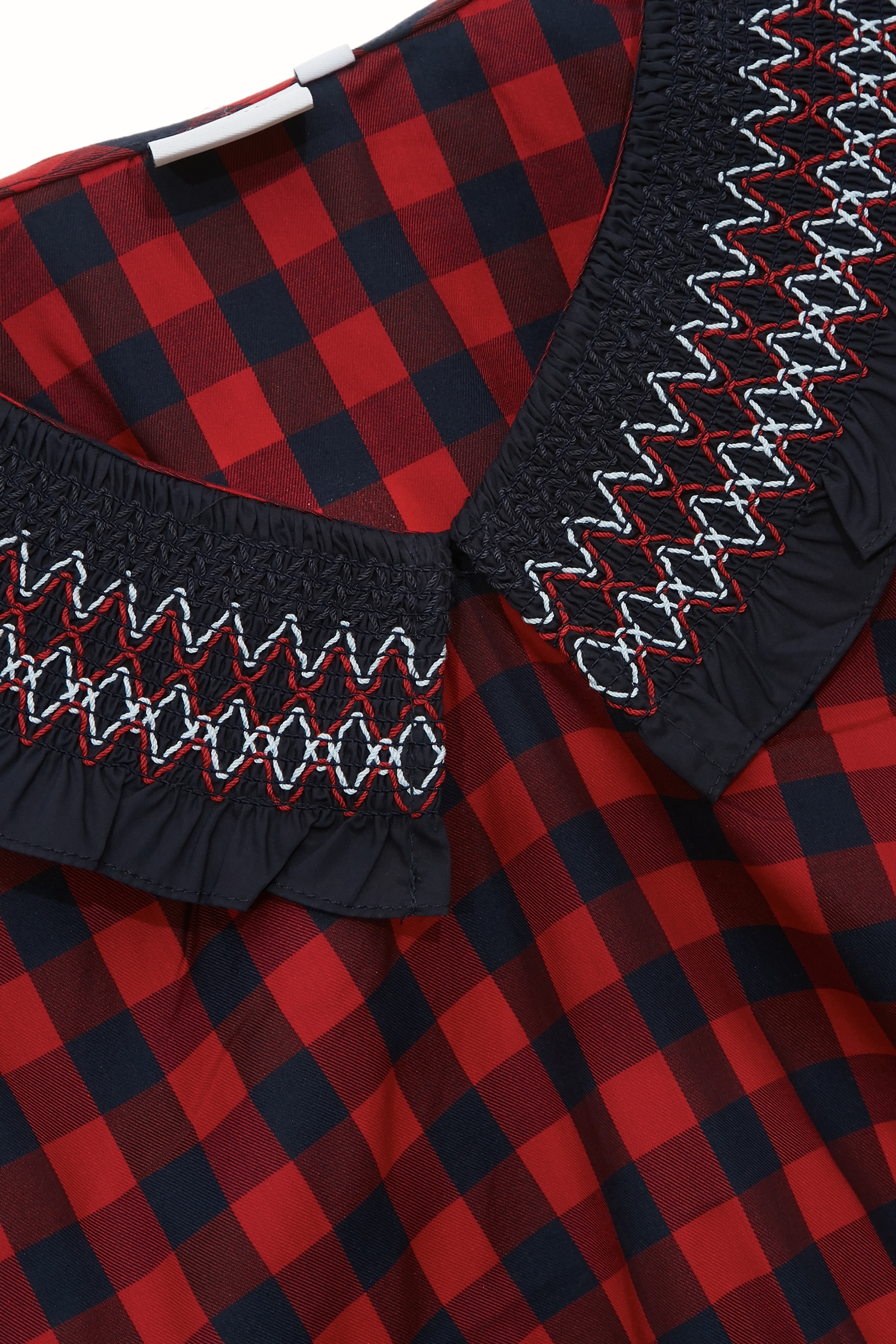 法式維希格紋上衣法式維希格紋上衣,上衣,人氣商品,刺繡,格紋,秋冬穿搭