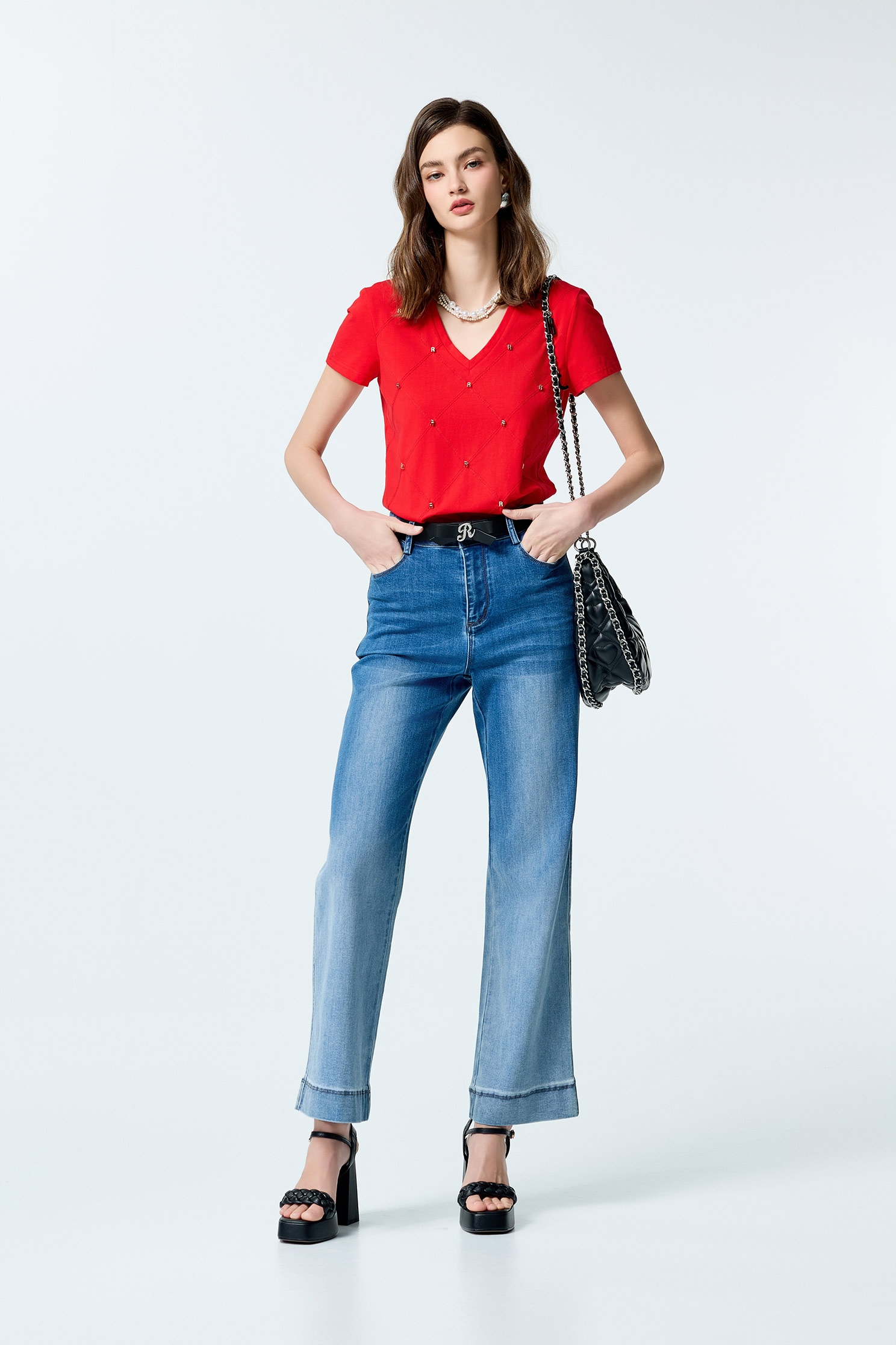 蜜餞紅棋盤格T恤上衣蜜餞紅棋盤格T恤上衣,上衣,刺繡,格紋,秋冬穿搭,純棉