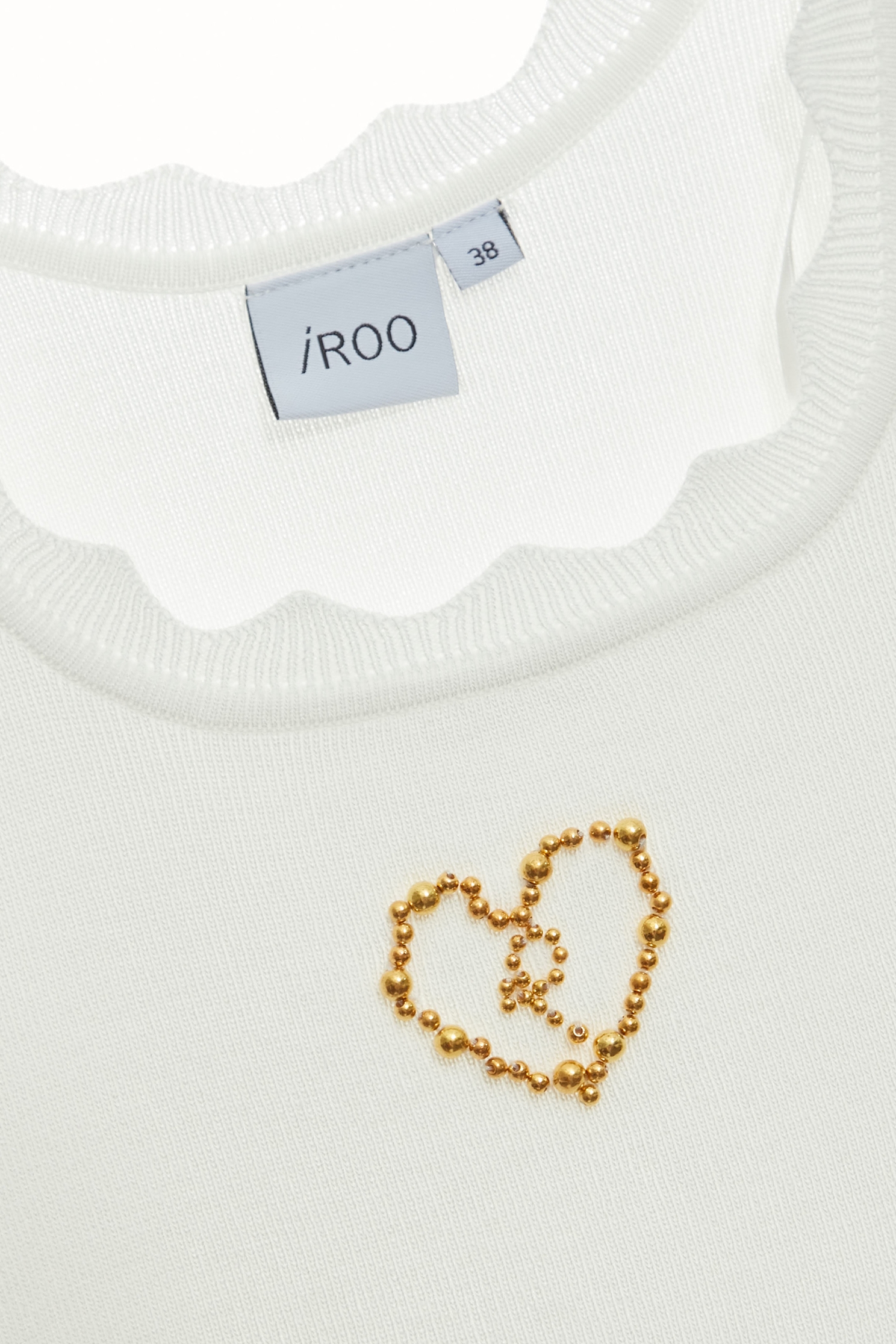 椰奶白蕾絲袖針織上衣椰奶白蕾絲袖針織上衣,上衣,秋冬穿搭,蕾絲,蕾絲上衣,針織,針織上衣,針織衫