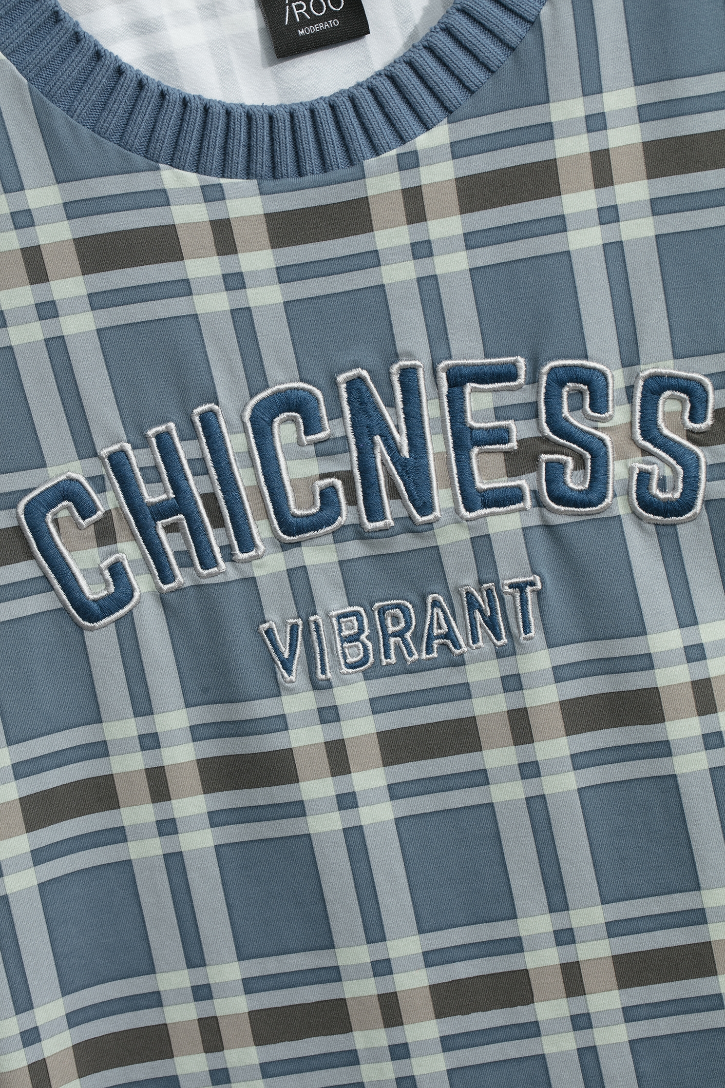 原力藍配色格紋T恤上衣原力藍配色格紋T恤上衣,上衣,刺繡,格紋,秋冬穿搭,純棉