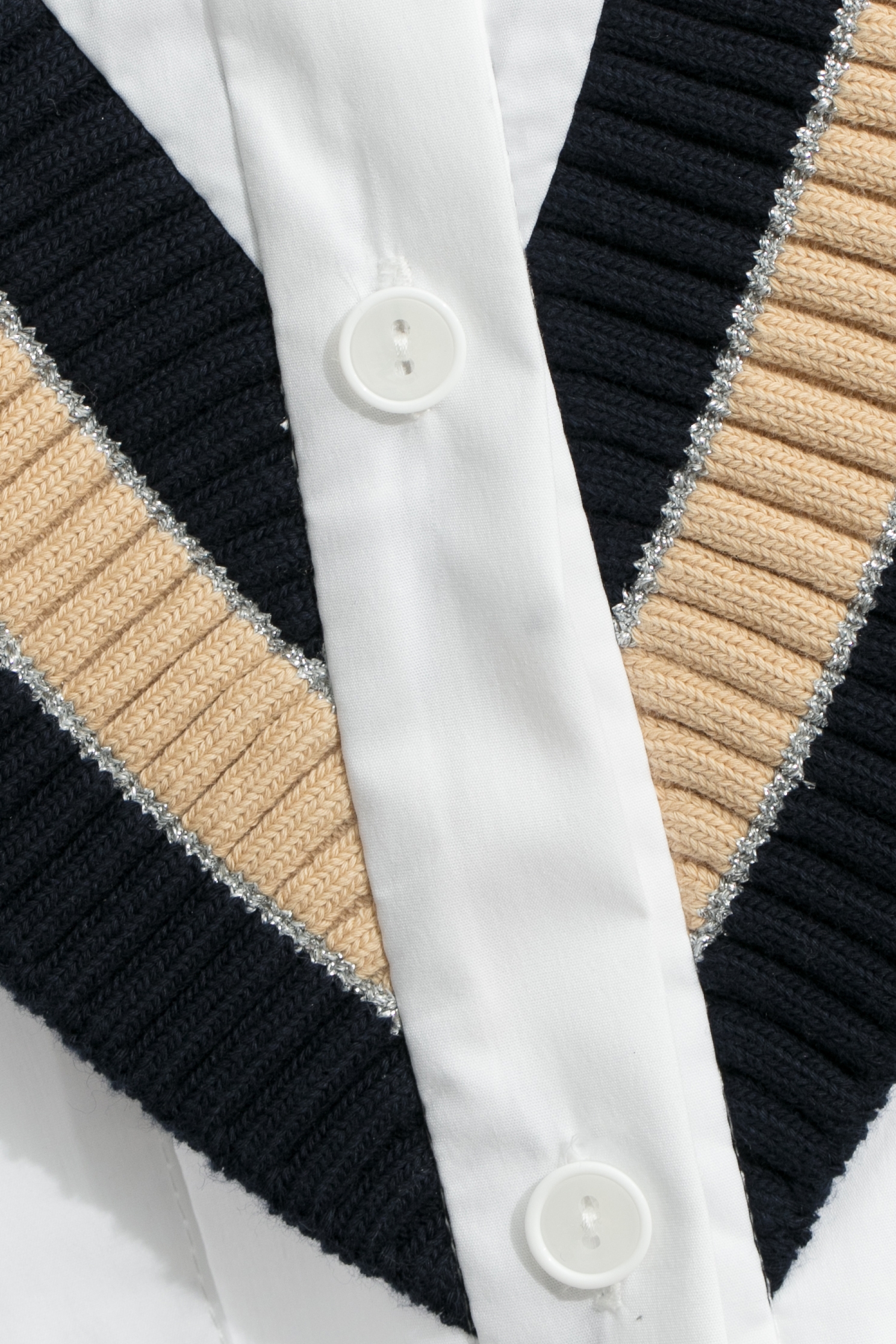 學院風拼羅紋襯衫學院風拼羅紋襯衫,上衣,白色上衣,秋冬穿搭,襯衫,長版襯衫