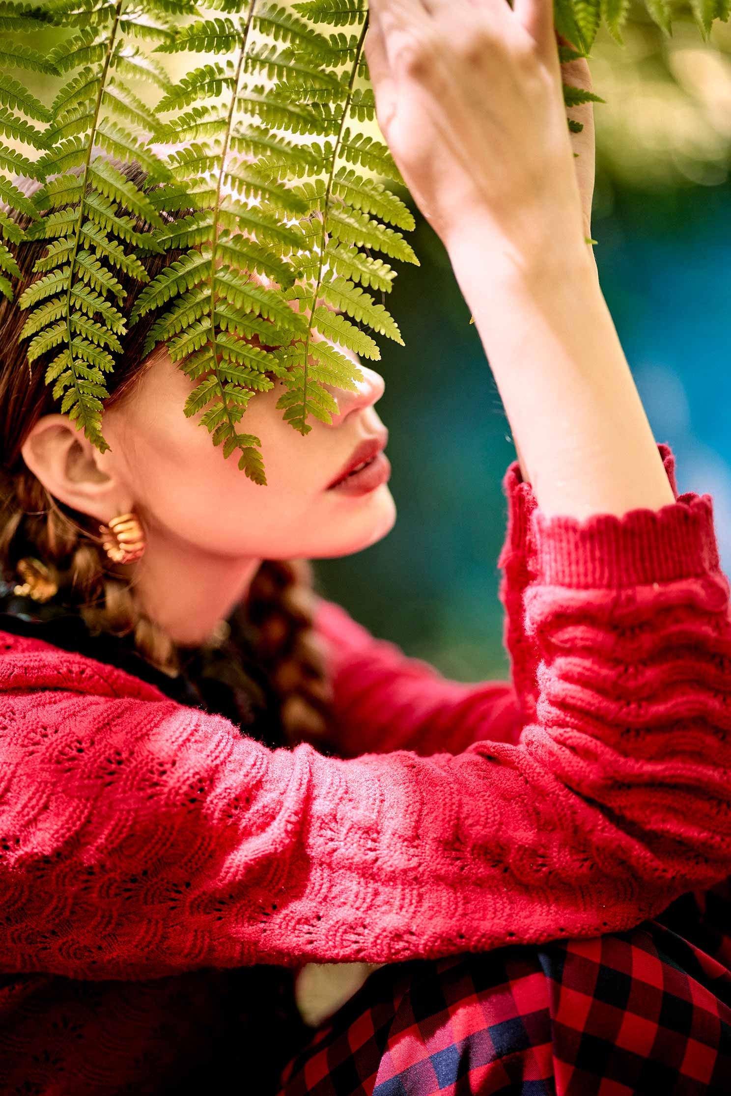 蜜餞紅裝飾門襟針織上衣蜜餞紅裝飾門襟針織上衣,上衣,秋冬穿搭,蝴蝶結,針織,針織衫