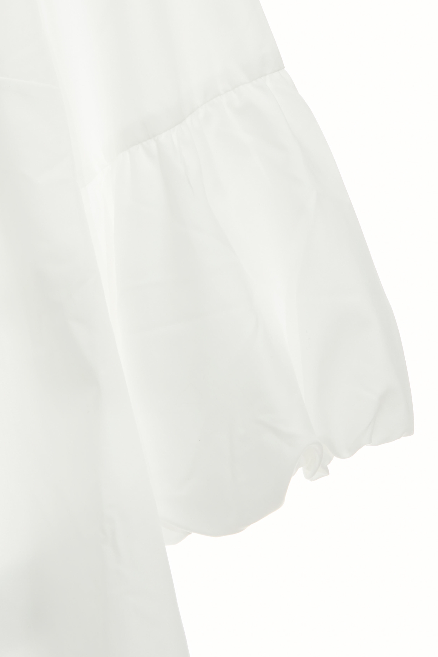 椰奶白防皺襯衫椰奶白防皺襯衫,上班OL穿搭,上衣,人氣商品,白色上衣,秋冬穿搭,蝴蝶結