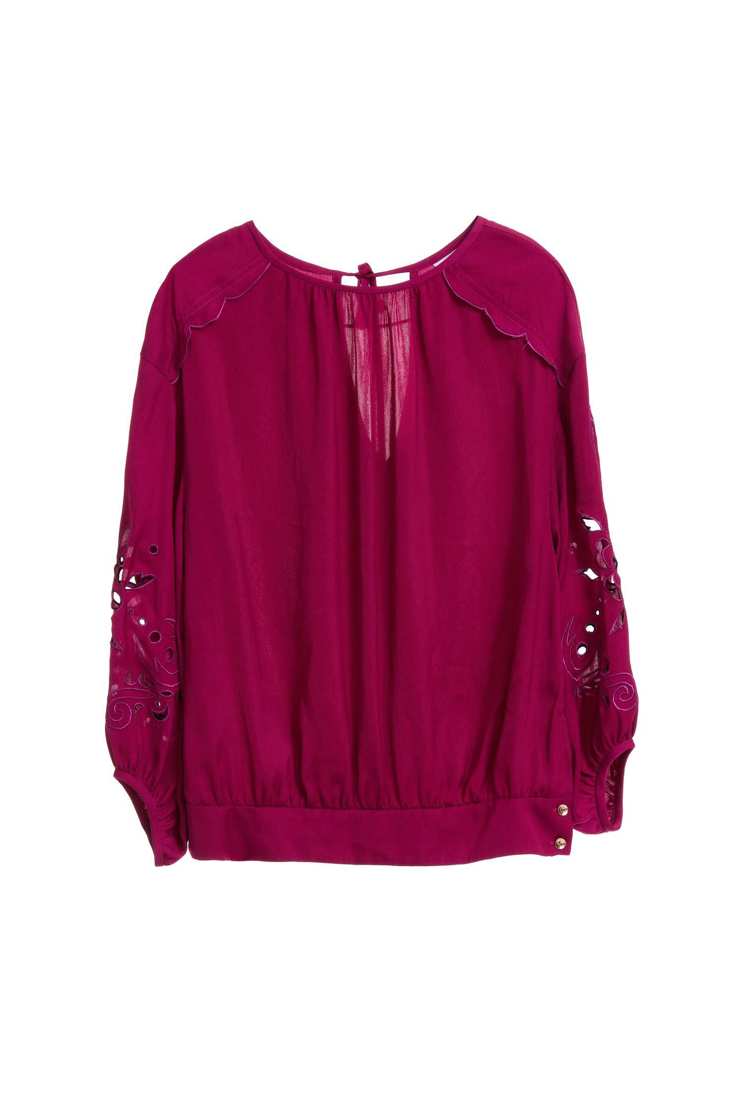 Hollowed graceful top,Top,embroidery,刺繡上衣,簍空上衣,embroidered,繡花上衣,長袖上衣