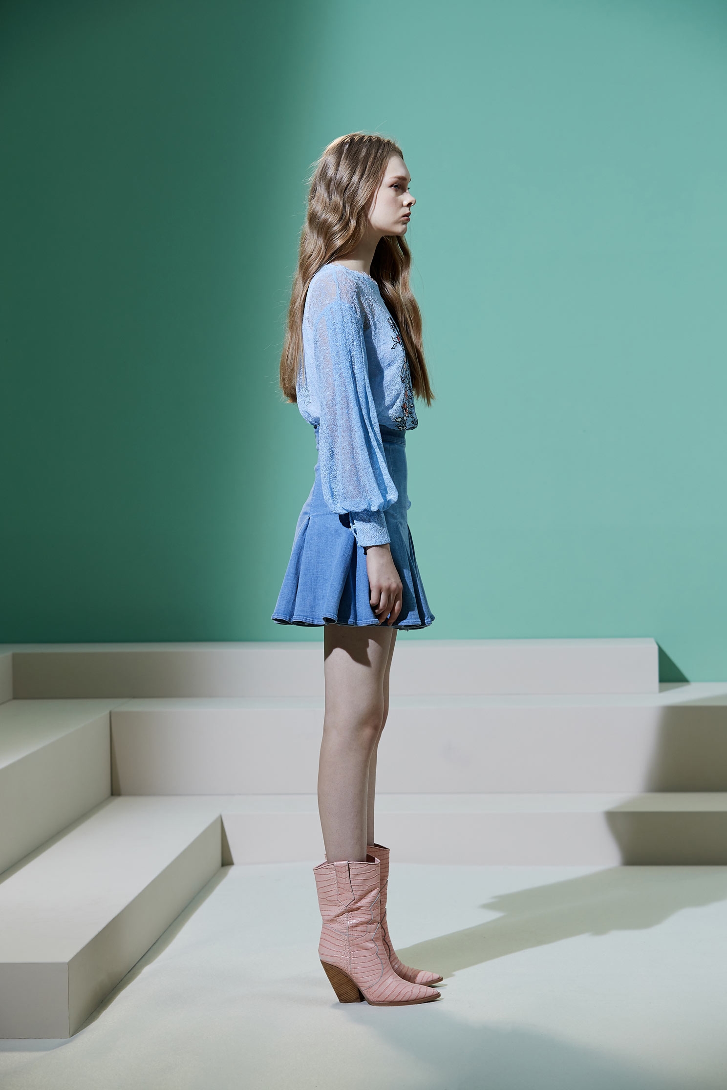 Lace embroider top,pantoneblue,top,embroidery,embroideredtop,roundnecktop,embroidered,embroideredtop,lace,lacedtop,see-throughtop,longsleevetop