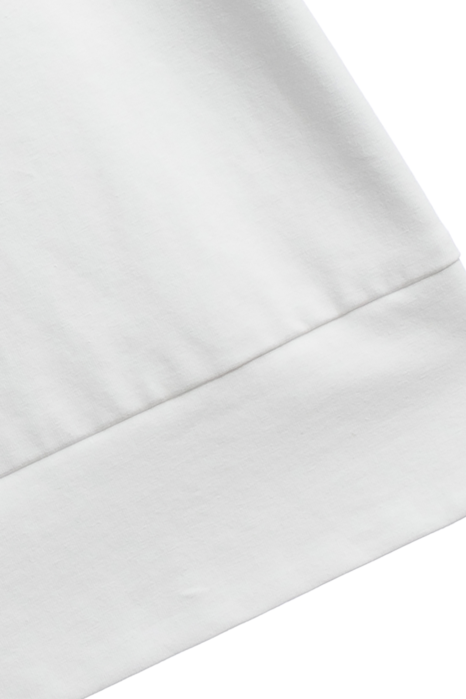 夢境繡花單品T恤夢境繡花單品T恤,T-Shirt,上衣,白色上衣,秋冬穿搭,純棉,繡花