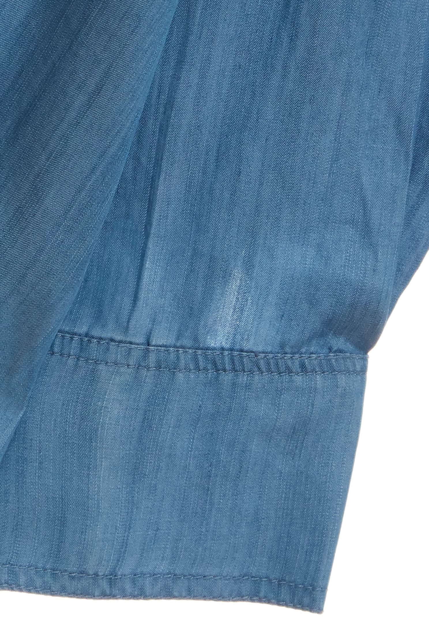 愛心刺繡天絲棉上衣愛心刺繡天絲棉上衣,上衣,刺繡,秋冬穿搭,襯衫,長版襯衫