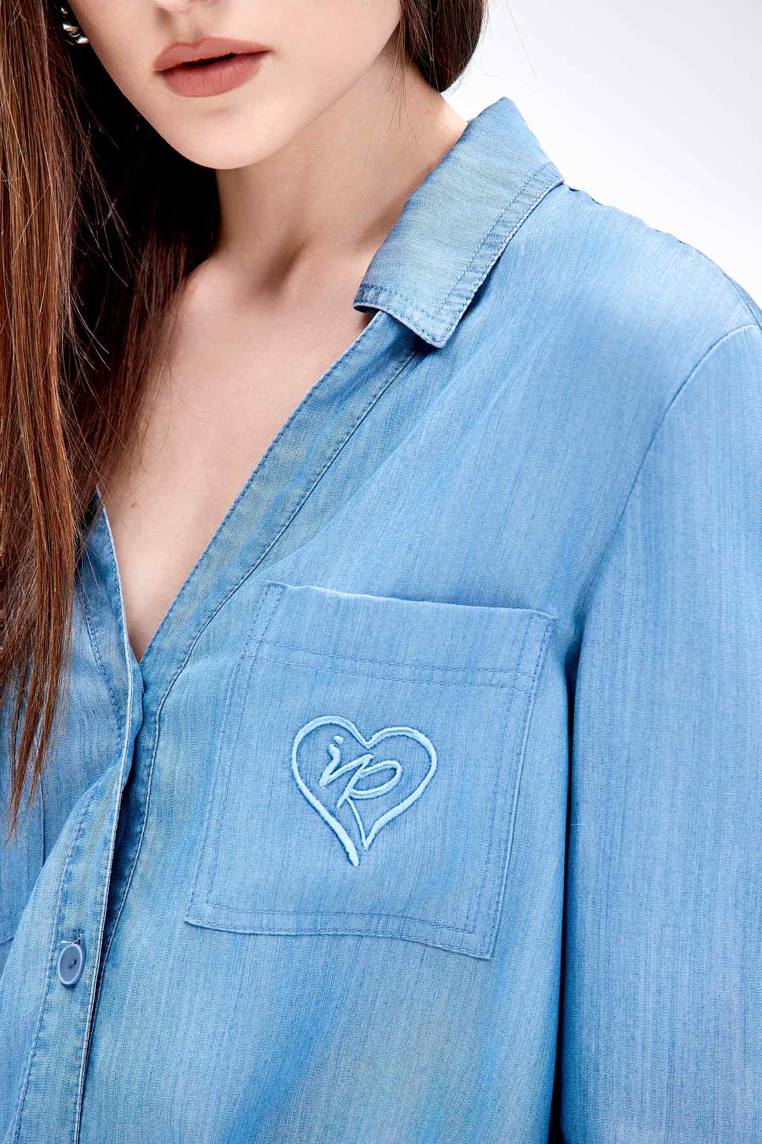 愛心刺繡天絲棉上衣愛心刺繡天絲棉上衣,上衣,刺繡,秋冬穿搭,襯衫,長版襯衫