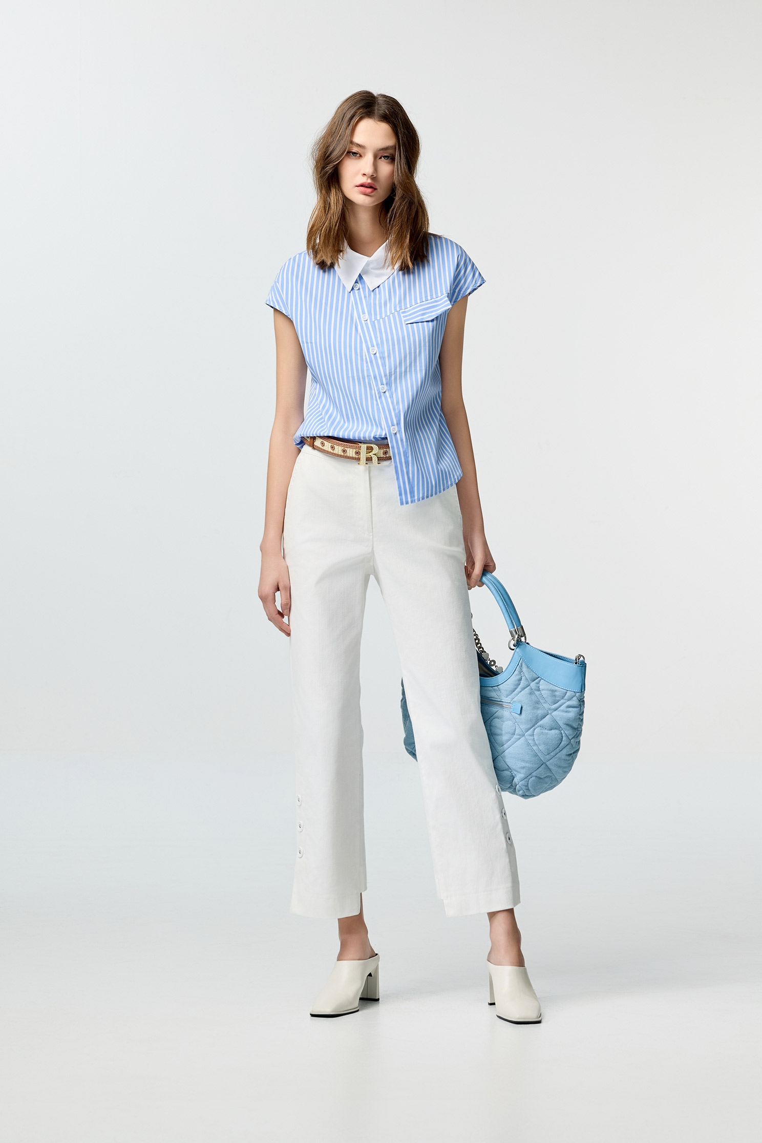 不對稱門襟造型上衣不對稱門襟造型上衣,上衣,秋冬穿搭,襯衫