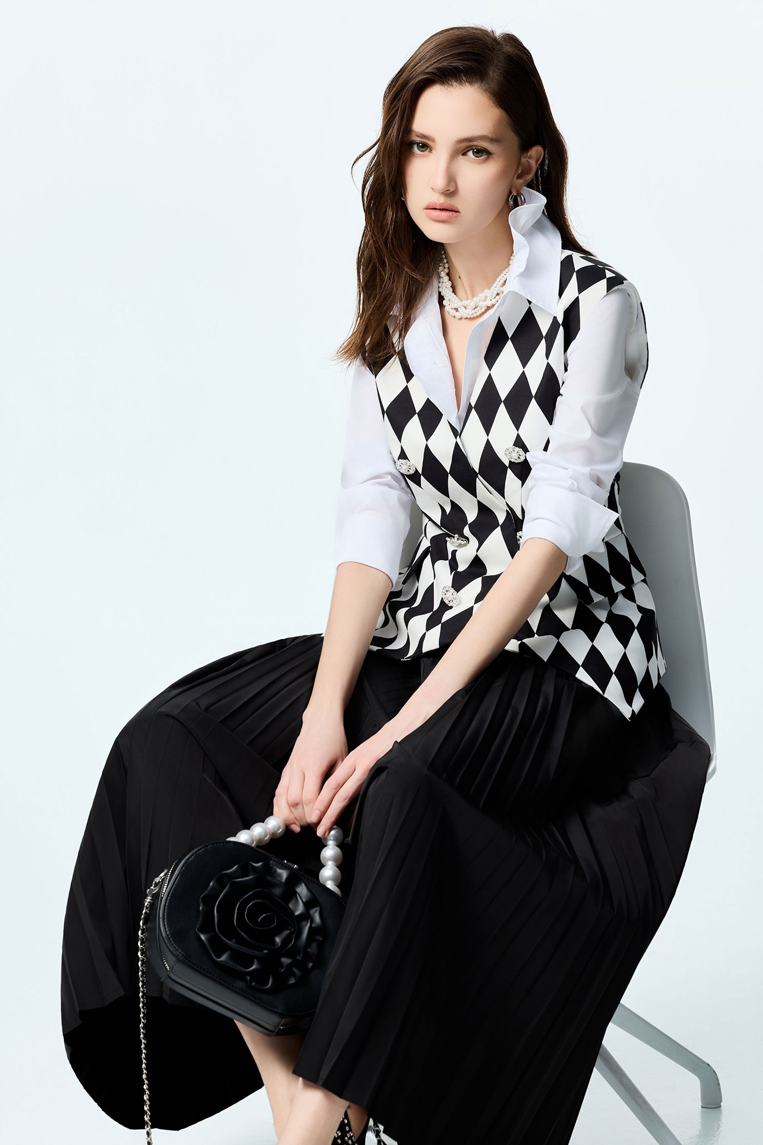 馬戲團圖騰彈性荷葉襯衫馬戲團圖騰彈性荷葉襯衫,上班OL穿搭,秋冬穿搭,荷葉,襯衫