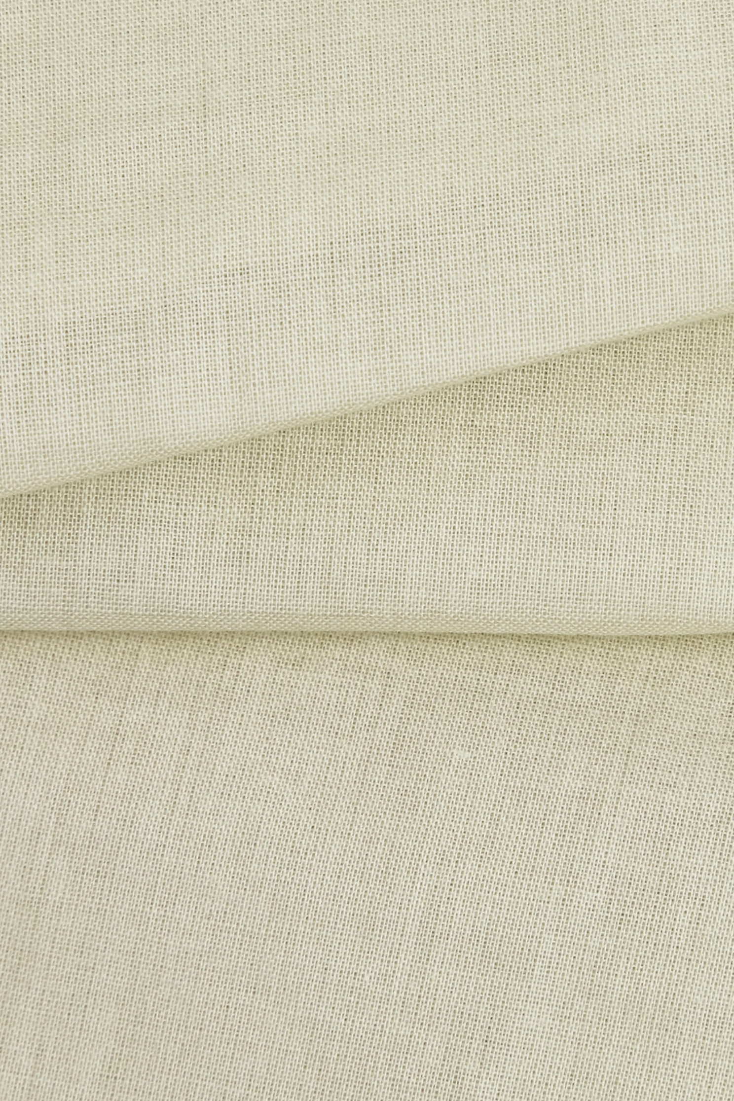 海帶綠花豹刺繡上衣海帶綠花豹刺繡上衣,V領上衣,上班OL穿搭,上衣,刺繡,秋冬穿搭,繡花上衣,襯衫