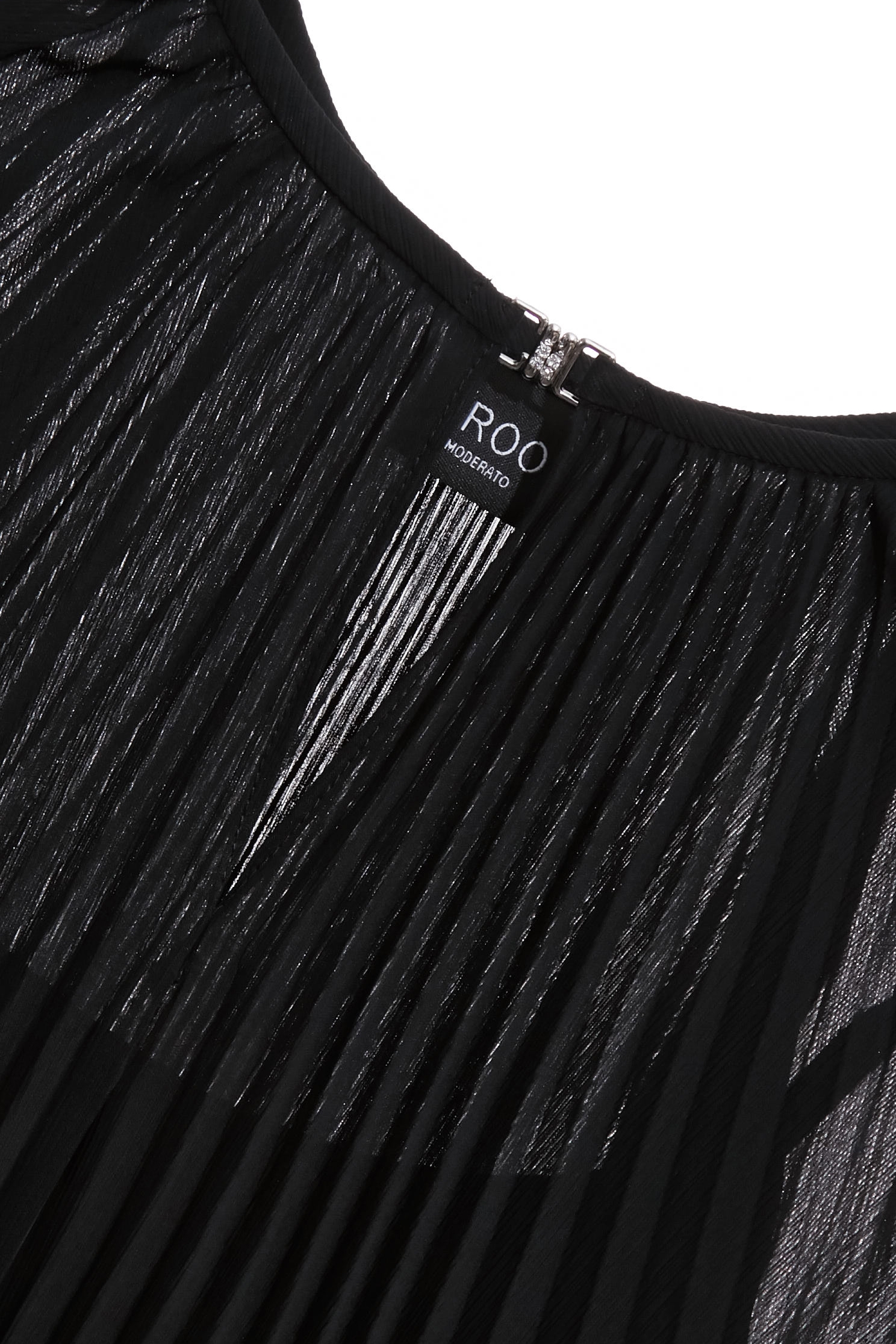 極致黑壓摺傘景楊柳雪紡上衣極致黑壓摺傘景楊柳雪紡上衣,上班OL穿搭,上衣,內搭上衣,秋冬穿搭,細肩帶,襯衫,雪紡,雪紡上衣