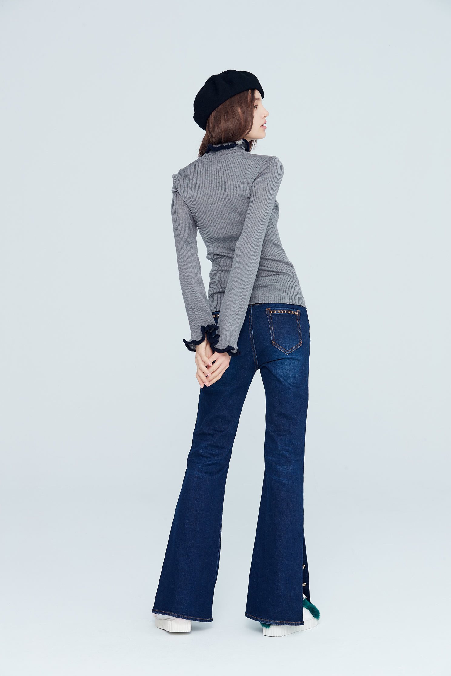 Wavy style knit long sleeve top,top,knitting,knittedtop,knittedtop,longsleevetop