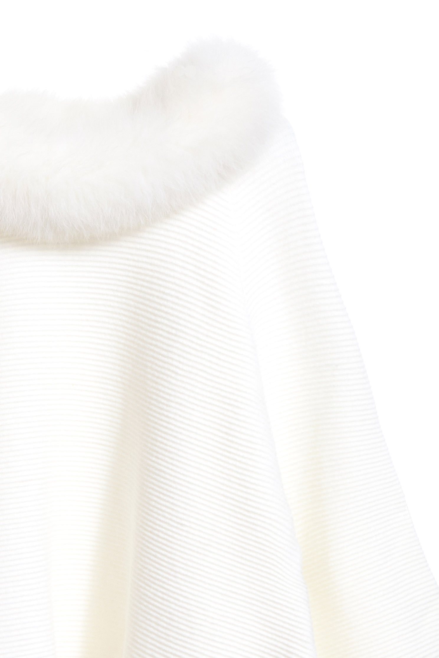 The top with fluff on collar,top,whitetop,knittedtop,longsleevetop
