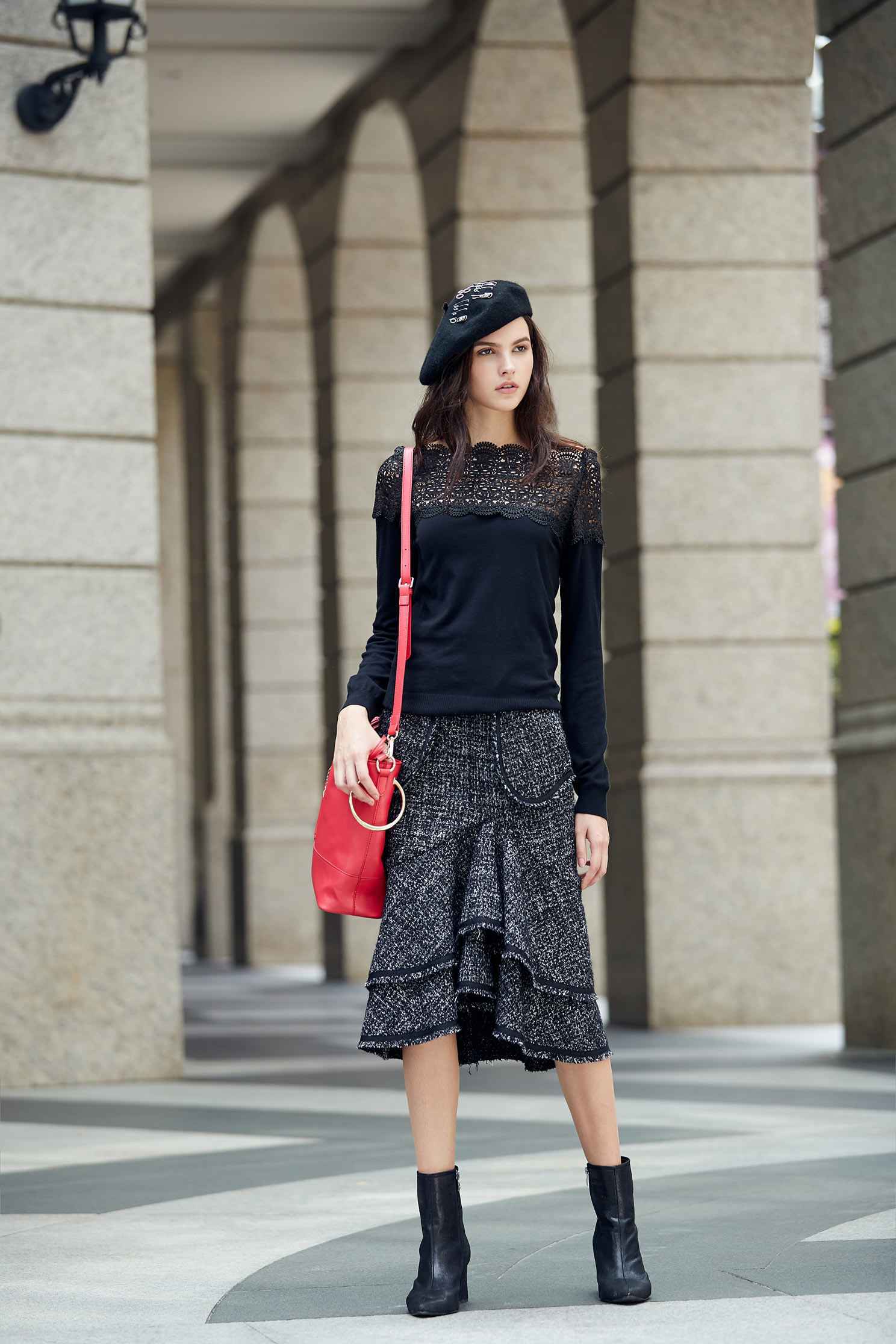 Elegant lace top,Top,Rayon,Lace,Laced Top,knitting,Knitted top,Knitted Top,長袖上衣,黑色上衣