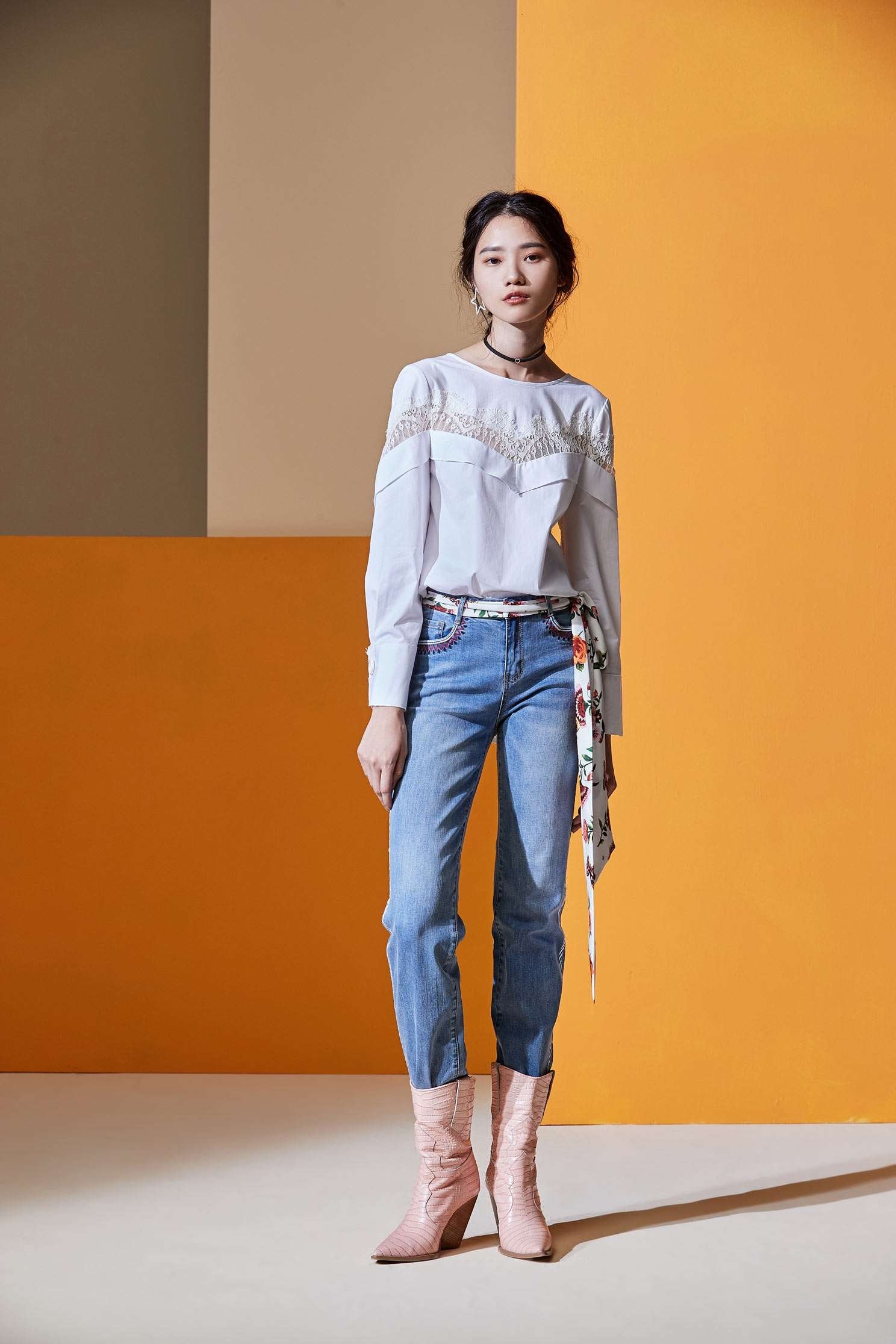 Lace ruffle shirt top,Top,白色上衣,簍空上衣,Cotton,Lace,Laced Top,Blouse,長袖上衣