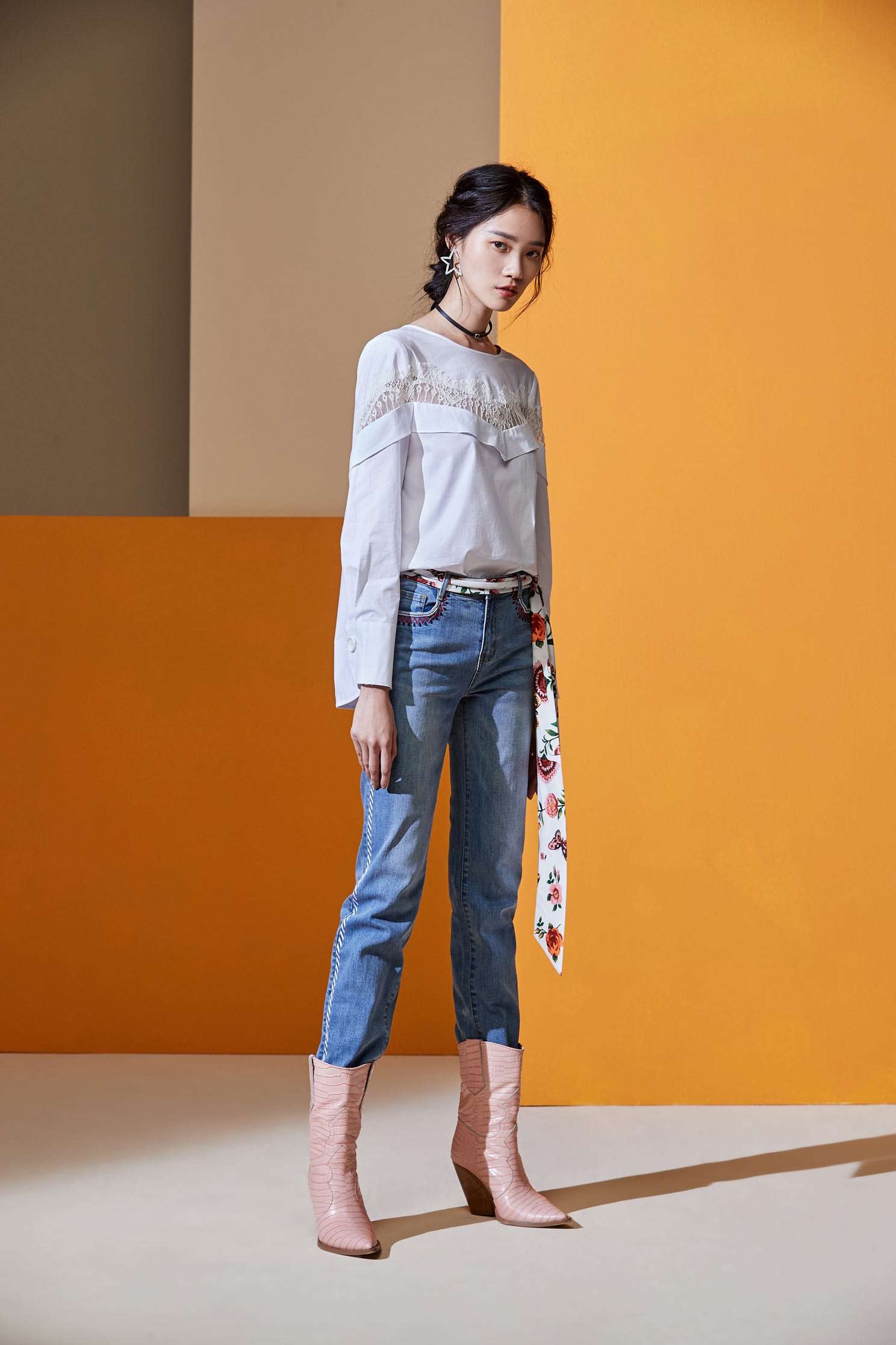 Lace ruffle shirt top,Top,白色上衣,簍空上衣,Cotton,Lace,Laced Top,Blouse,長袖上衣