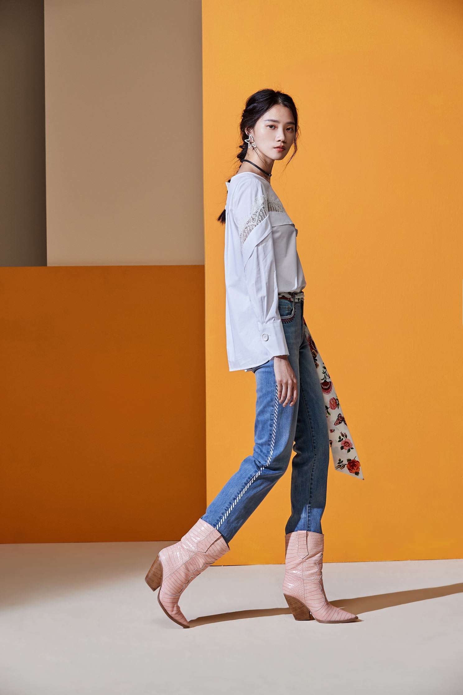 Lace ruffle shirt top,Top,白色上衣,簍空上衣,Cotton,Lace,Laced Top,Blouse,長袖上衣