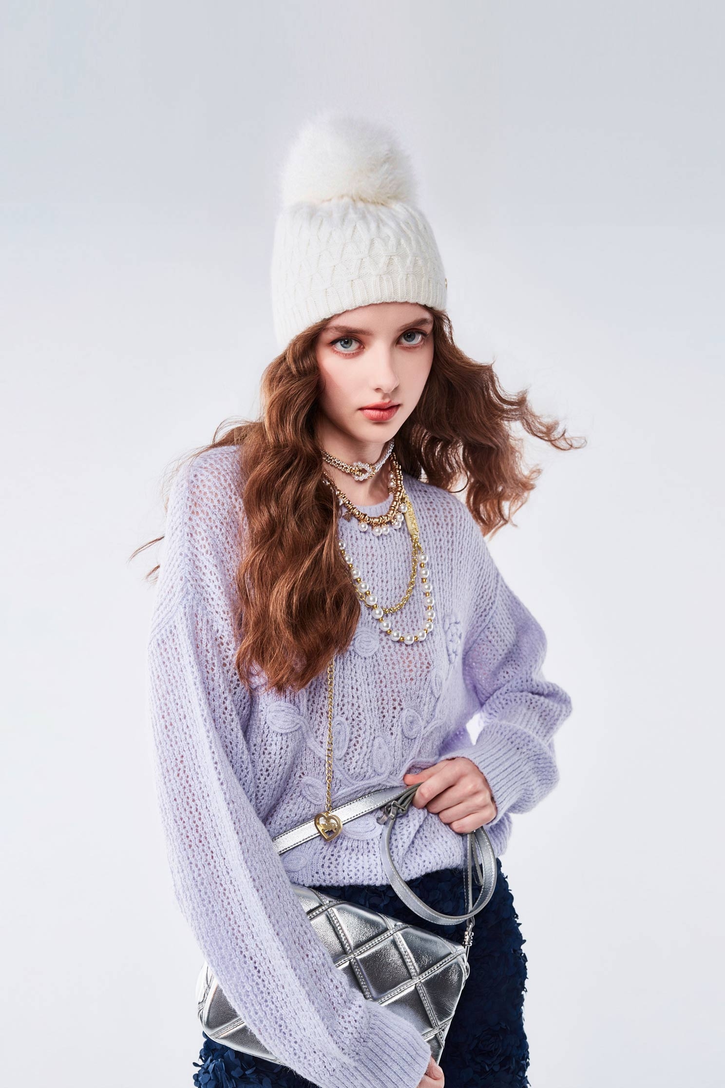 輕柔薰衣草色花卉針織上衣輕柔薰衣草色花卉針織上衣,上衣,秋冬穿搭,花花世界,針織,針織衫