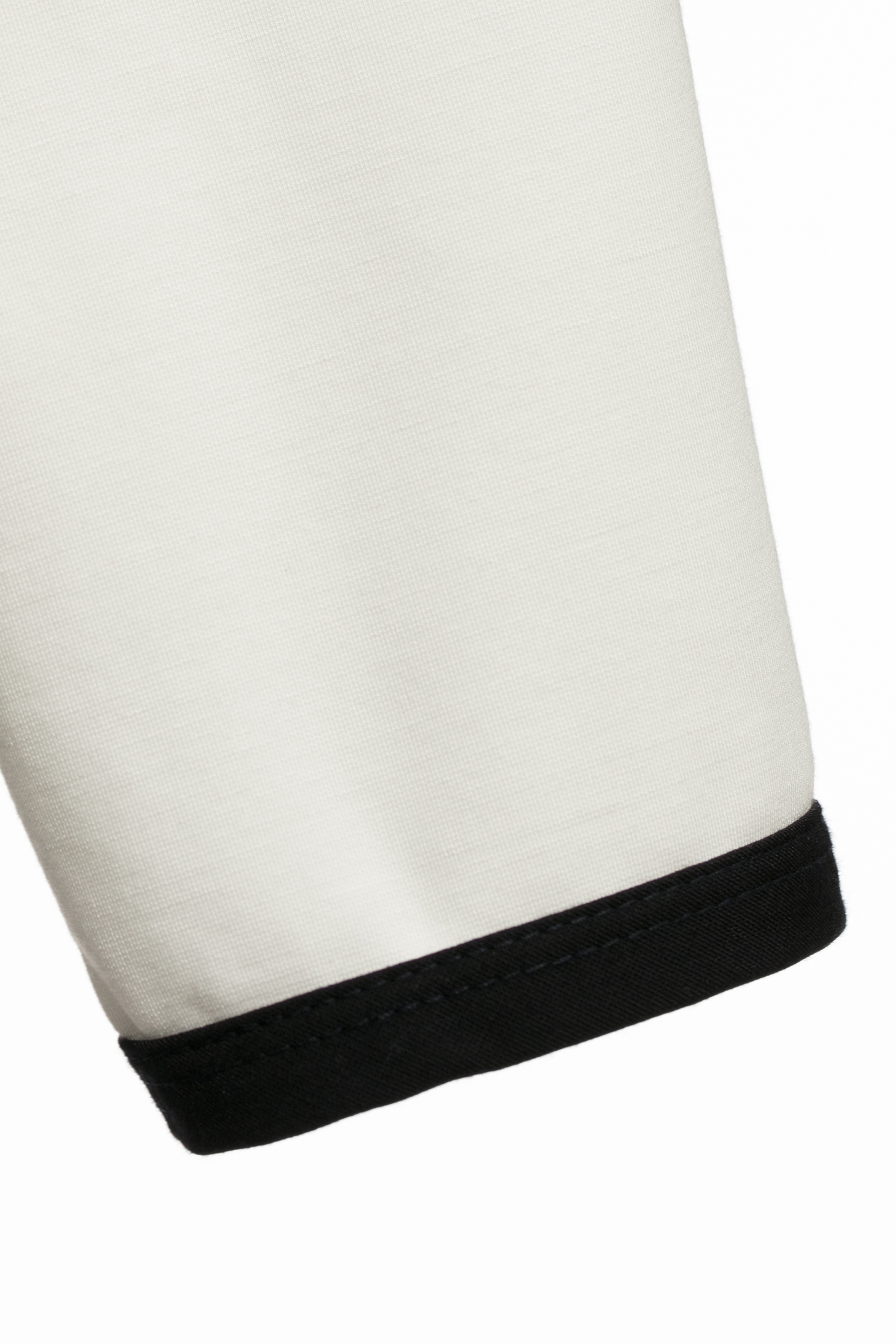 小香風鑲配色邊長袖上衣小香風鑲配色邊長袖上衣,上衣,小香風,毛呢花呢,白色上衣,秋冬穿搭