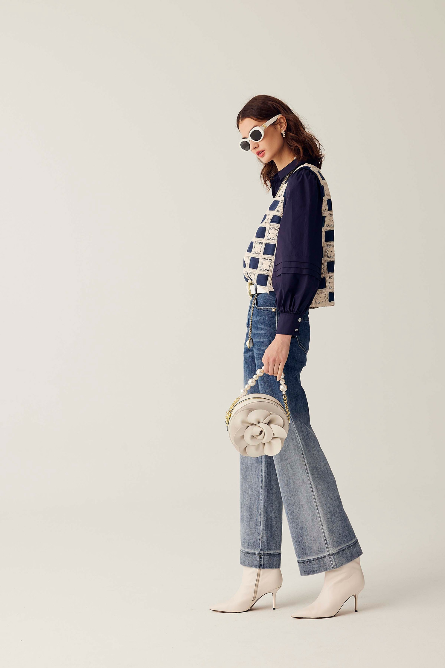 手鉤花假兩件上衣手鉤花假兩件上衣,上衣,春夏穿搭,格紋,輕奢度假
